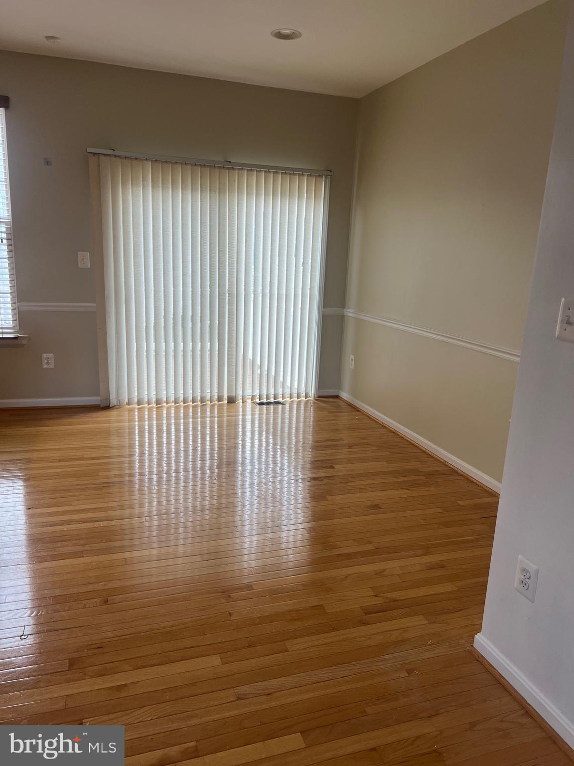 ADMIRALS LANDING - Residential Lease