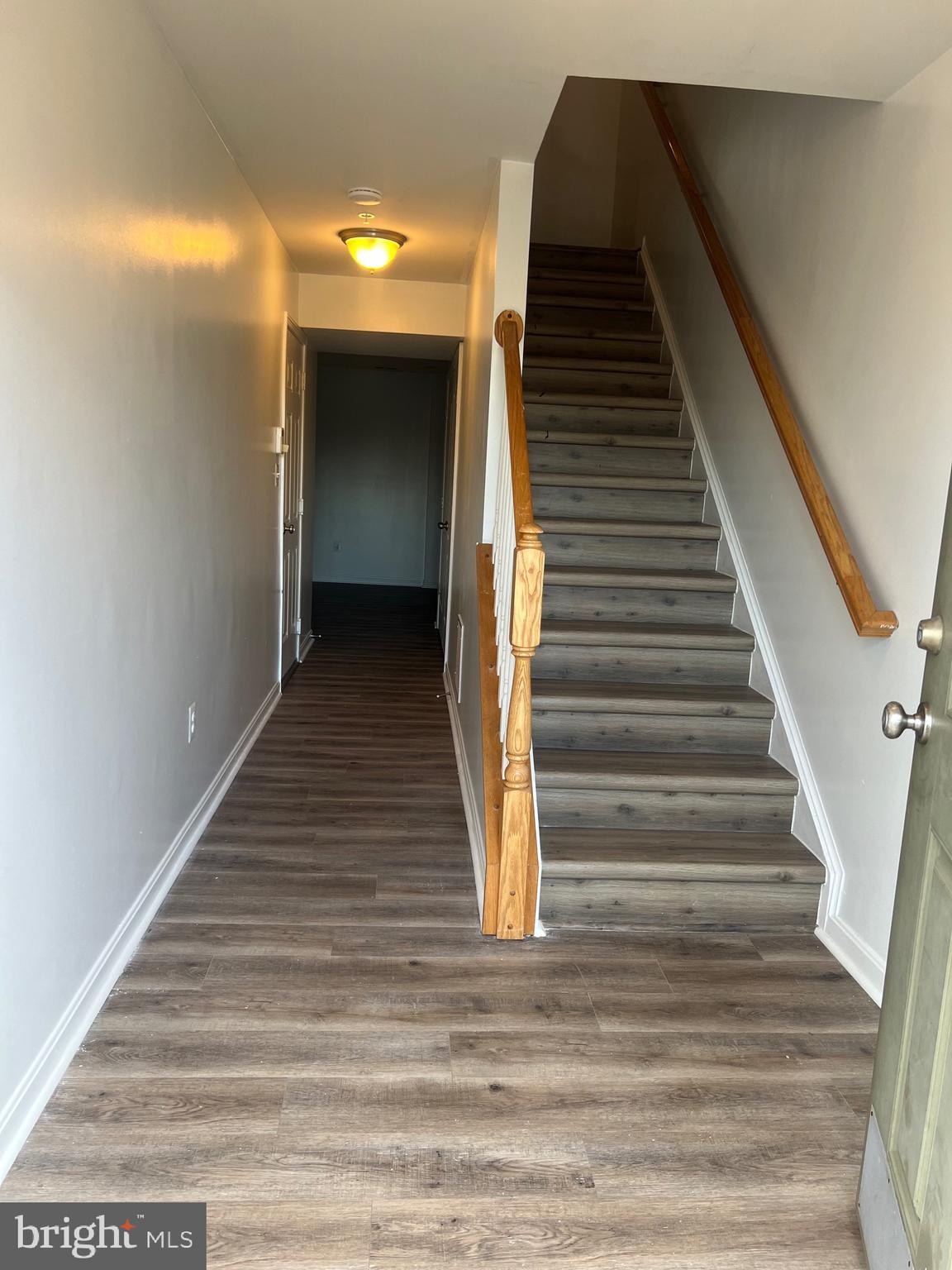 ADMIRALS LANDING - Residential Lease