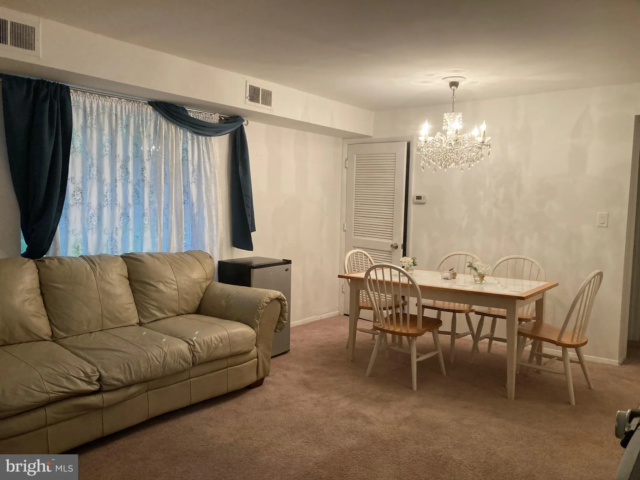 Manassas, Virginia 20111, United States, 2 Bedrooms Bedrooms, ,1 BathroomBathrooms,Residential,Active,145033