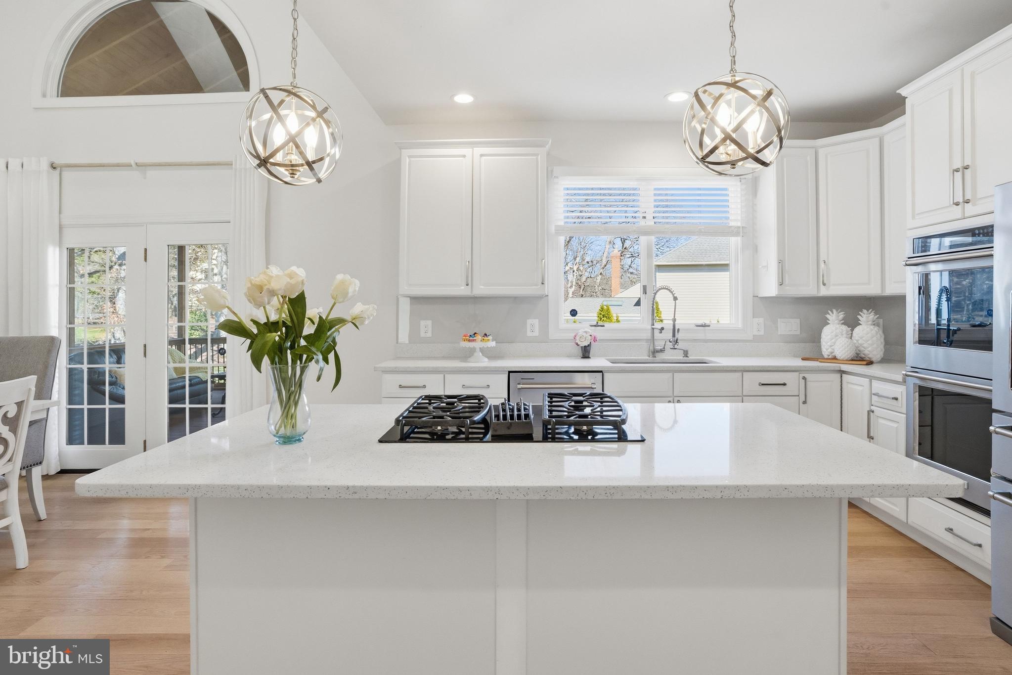 HUNTER MILL ESTATES - Residential