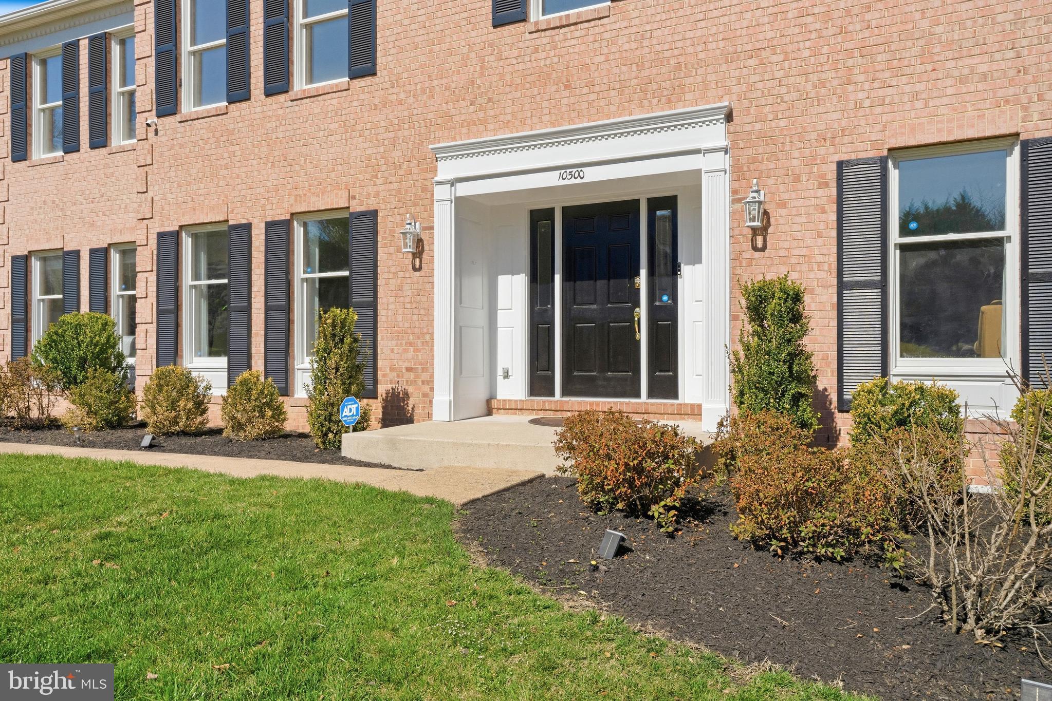 HUNTER MILL ESTATES - Residential