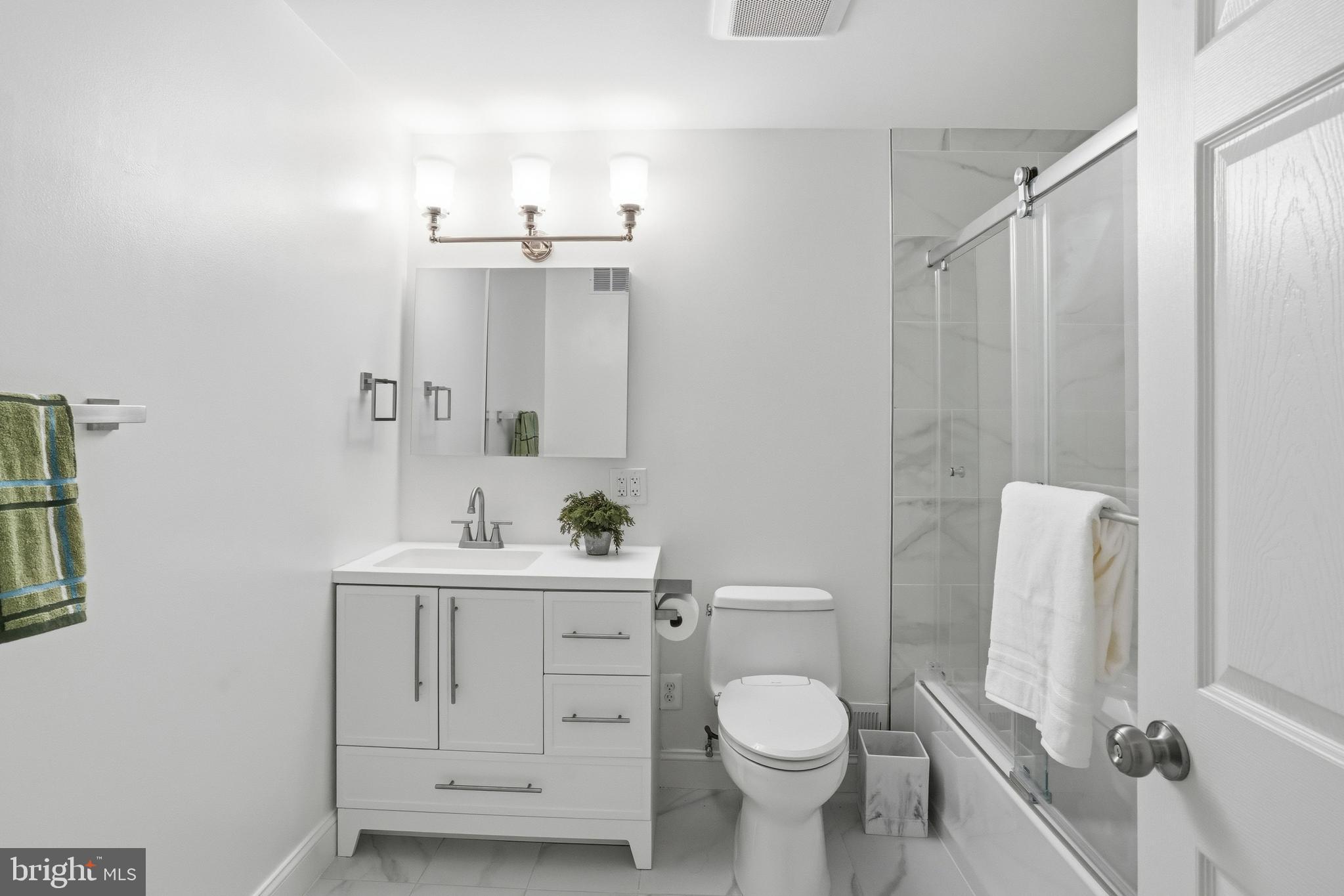 HUNTER MILL ESTATES - Residential