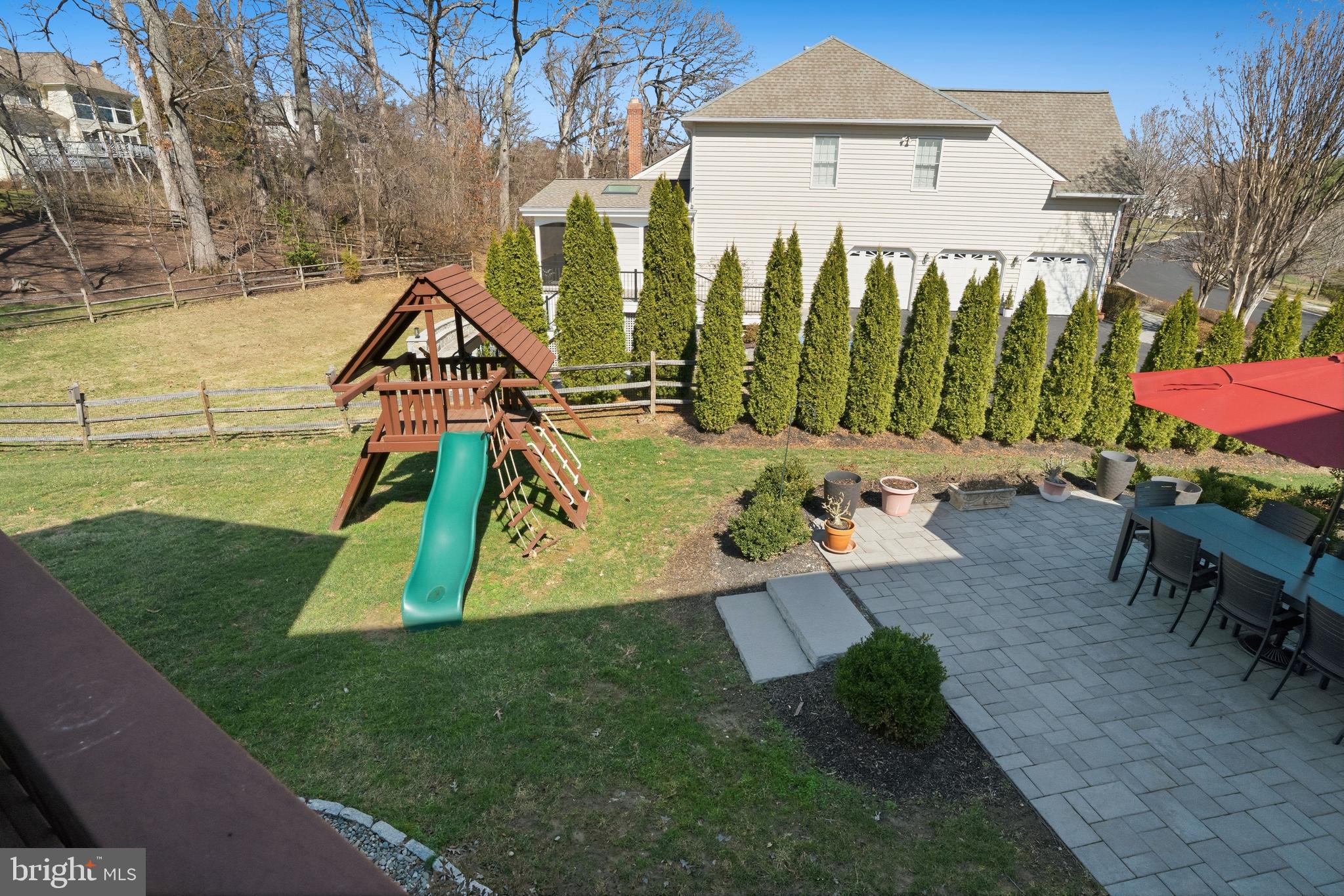 HUNTER MILL ESTATES - Residential