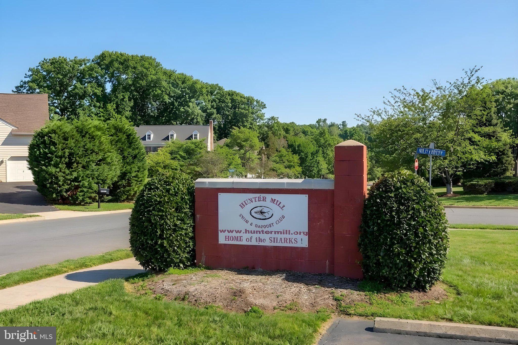 HUNTER MILL ESTATES - Residential