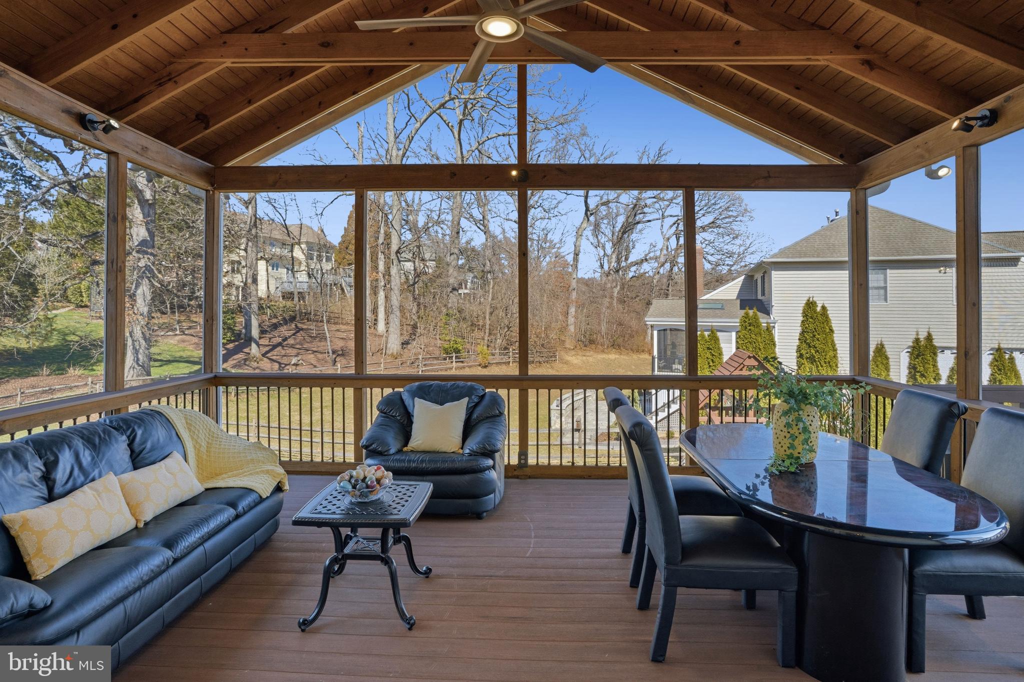 HUNTER MILL ESTATES - Residential