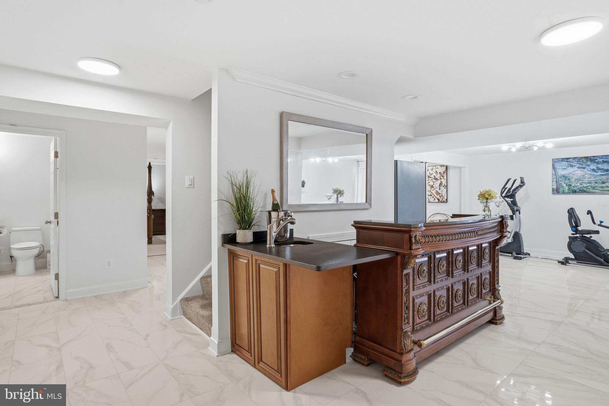 HUNTER MILL ESTATES - Residential