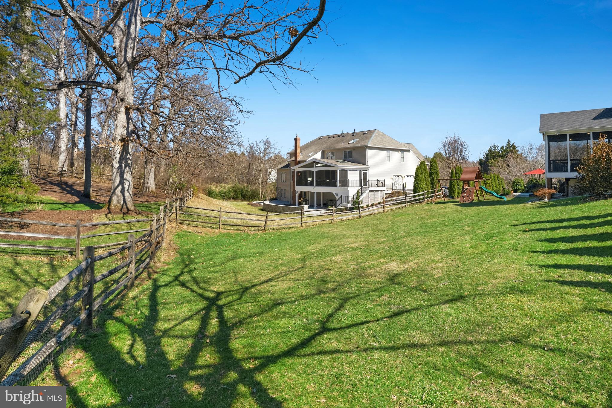 HUNTER MILL ESTATES - Residential