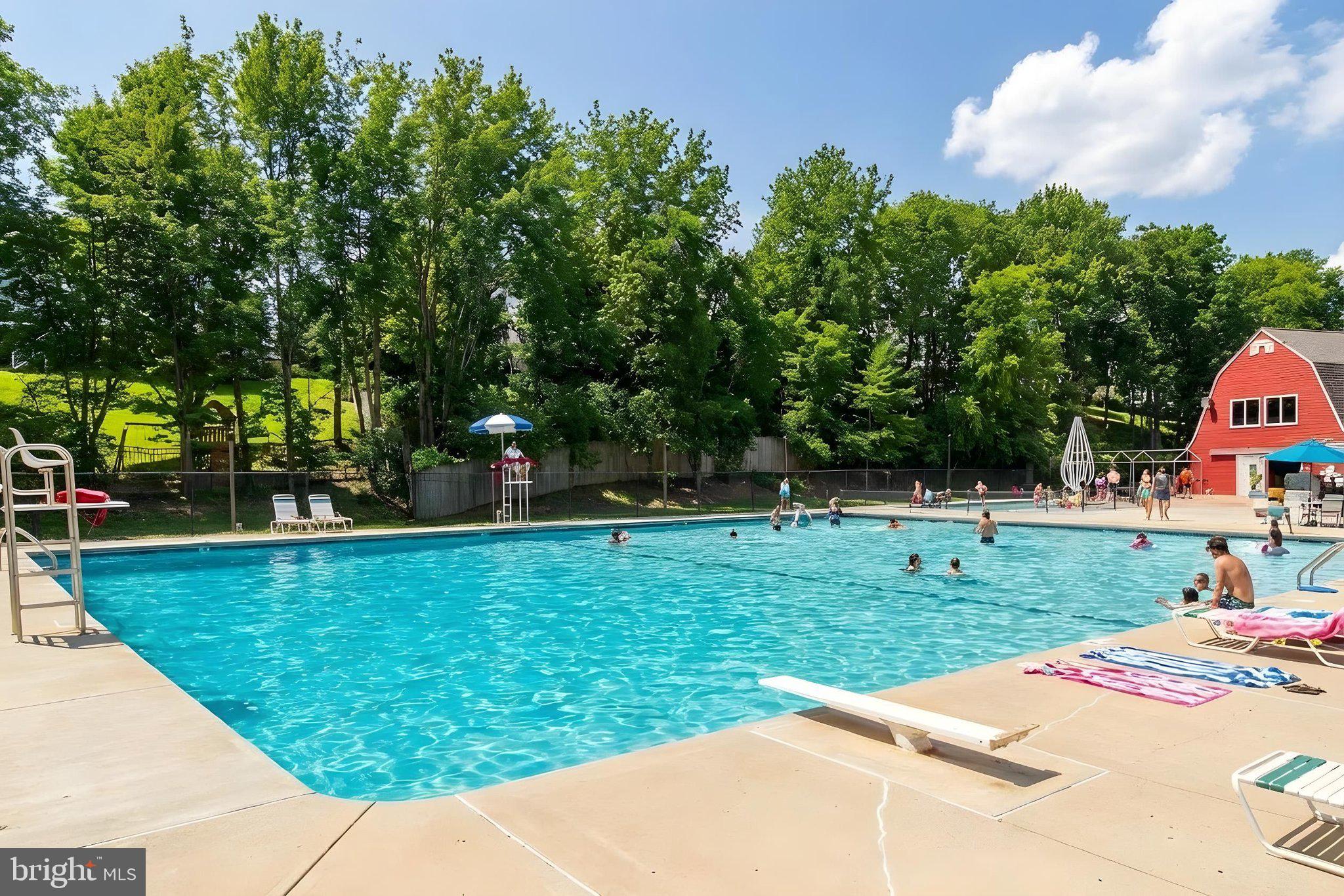 HUNTER MILL ESTATES - Residential