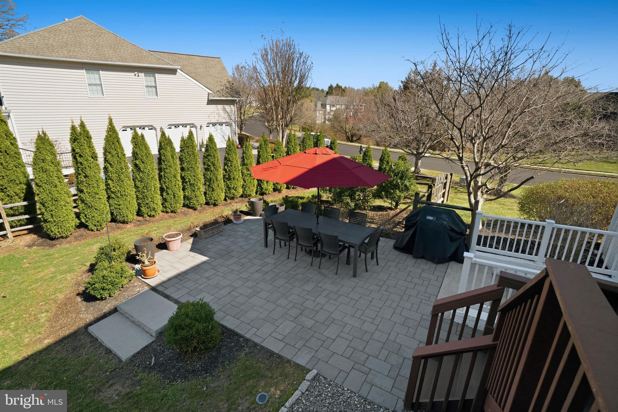 HUNTER MILL ESTATES - Residential