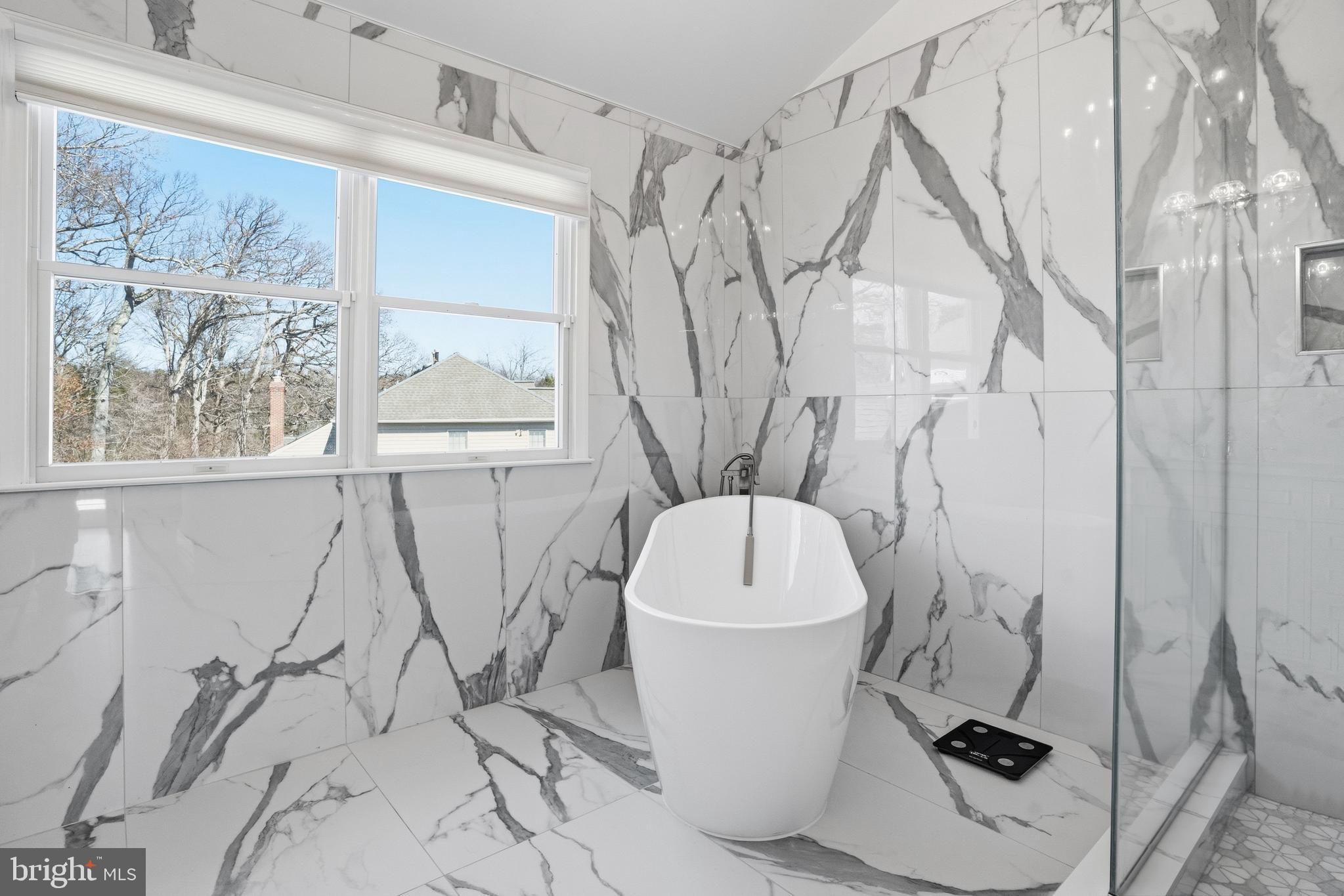 HUNTER MILL ESTATES - Residential