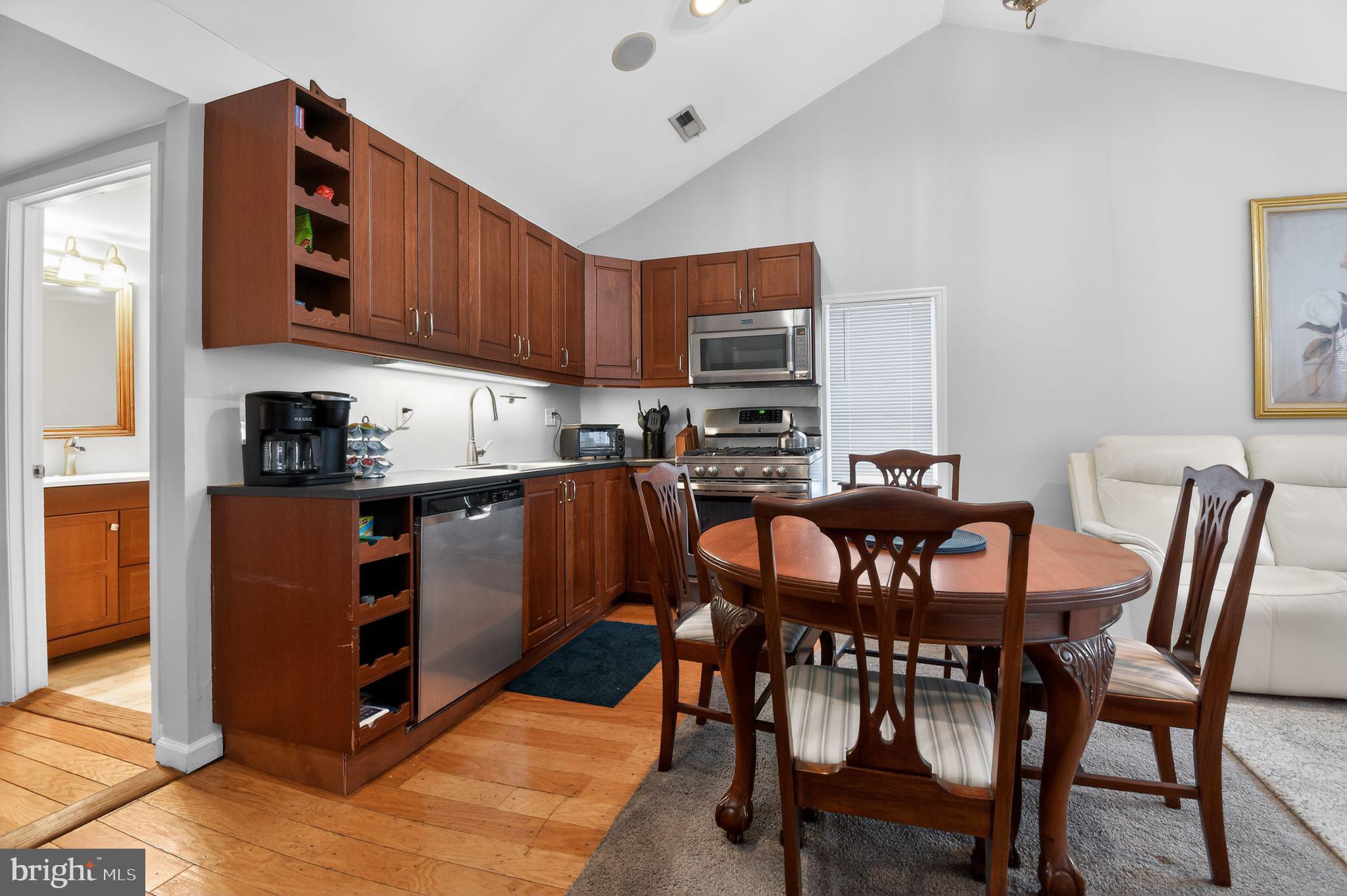 NORTH CHESAPEAKE BEACH - Residential