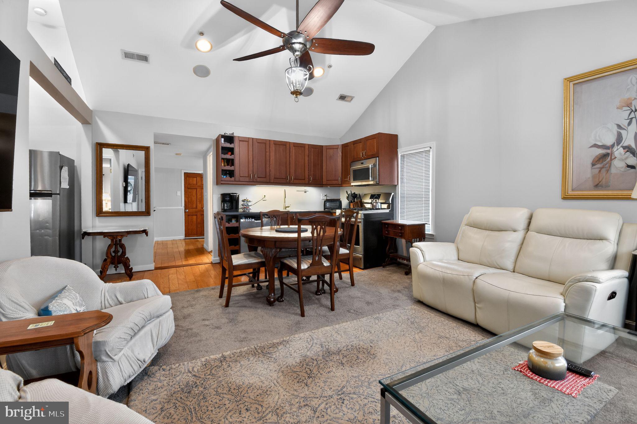 NORTH CHESAPEAKE BEACH - Residential