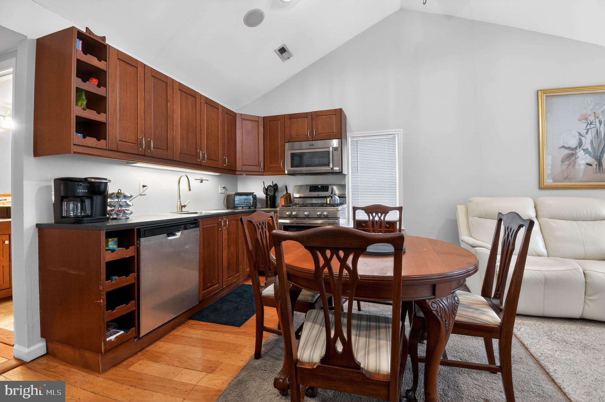 NORTH CHESAPEAKE BEACH - Residential