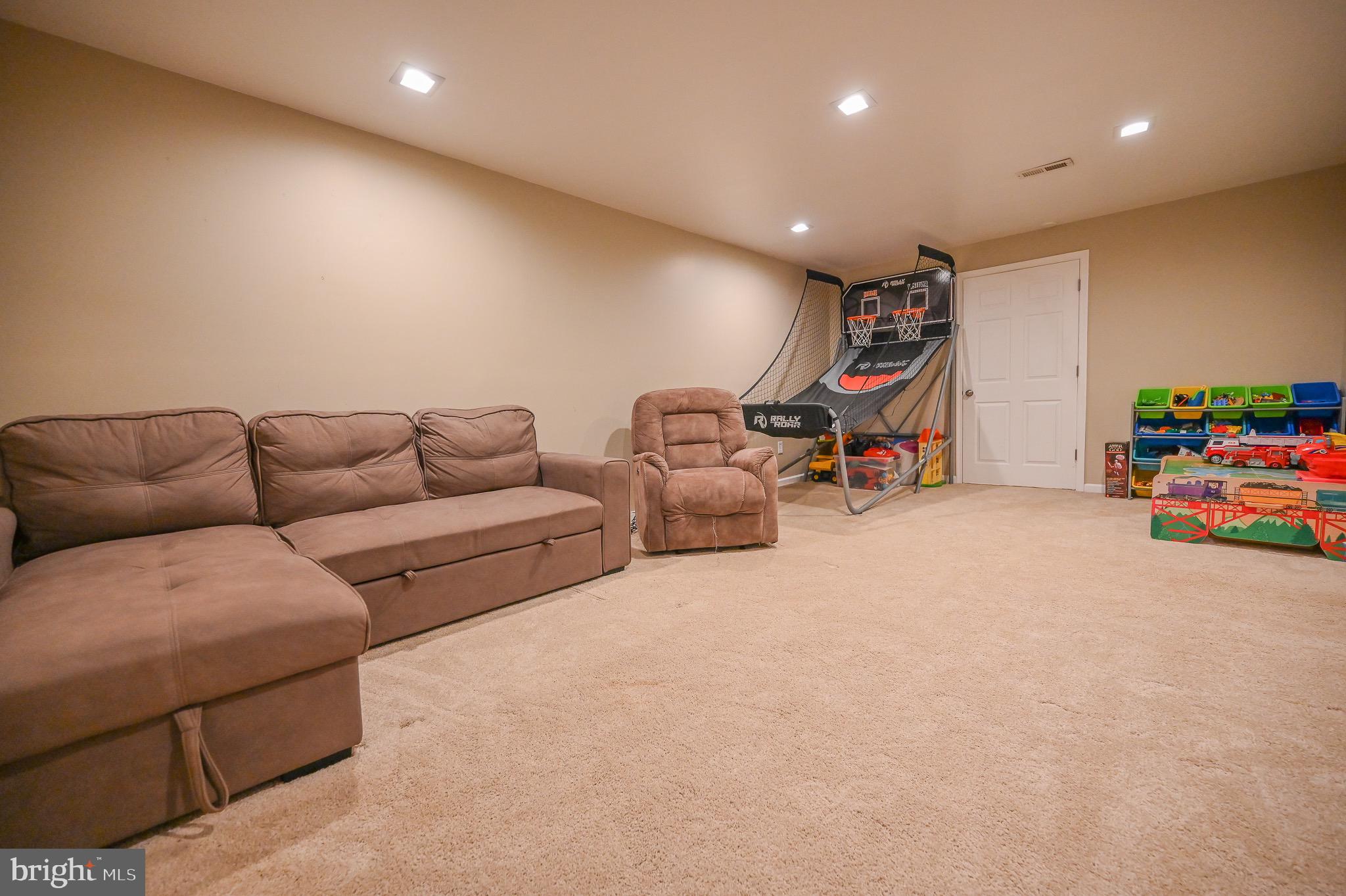 BLUE MOUNTAIN - Residential