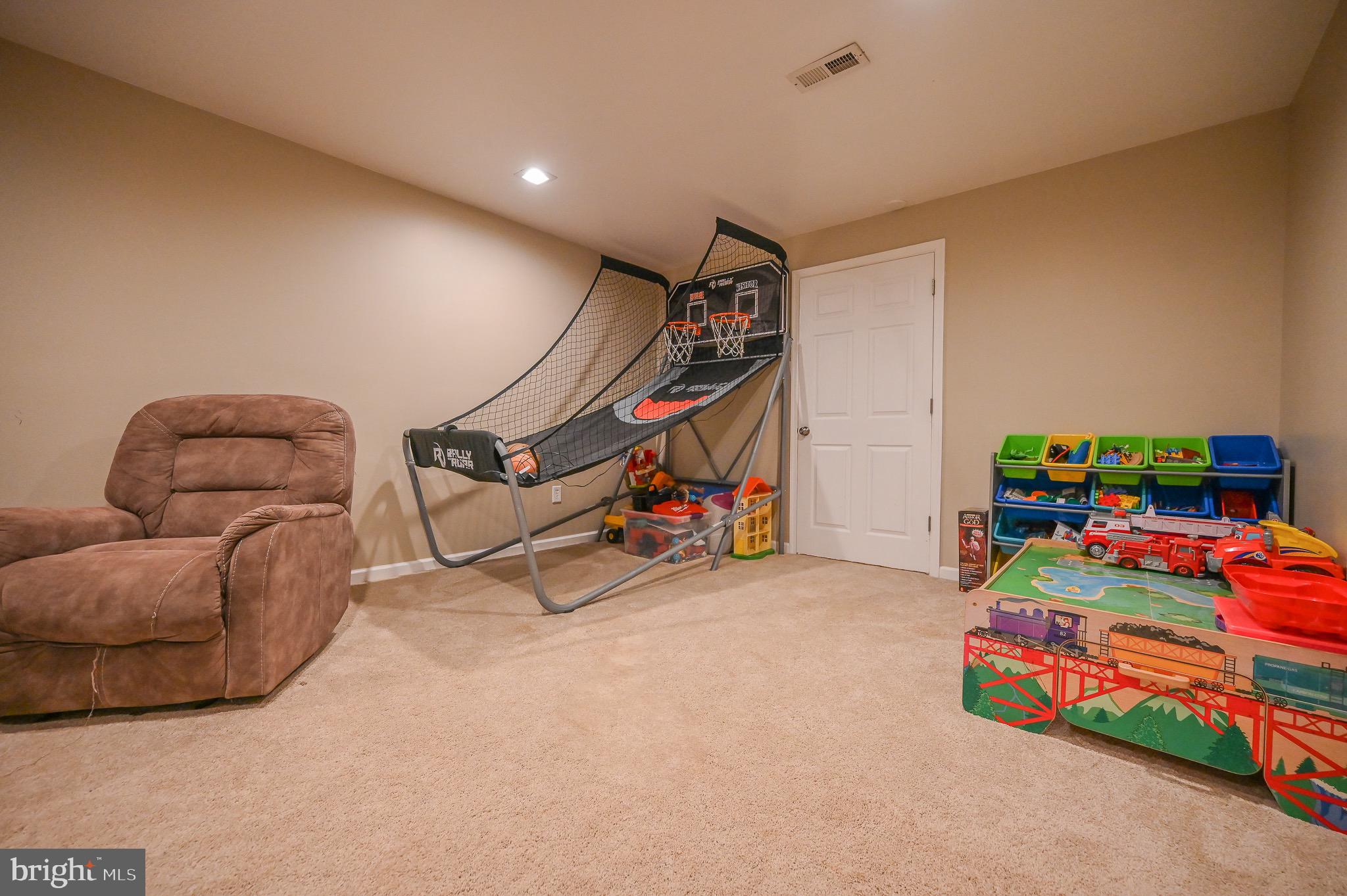 BLUE MOUNTAIN - Residential