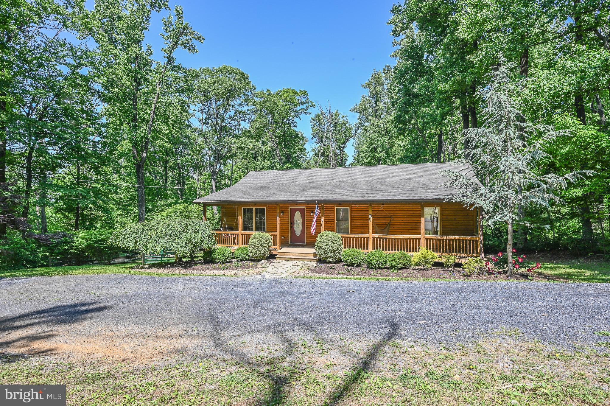 BLUE MOUNTAIN - Residential