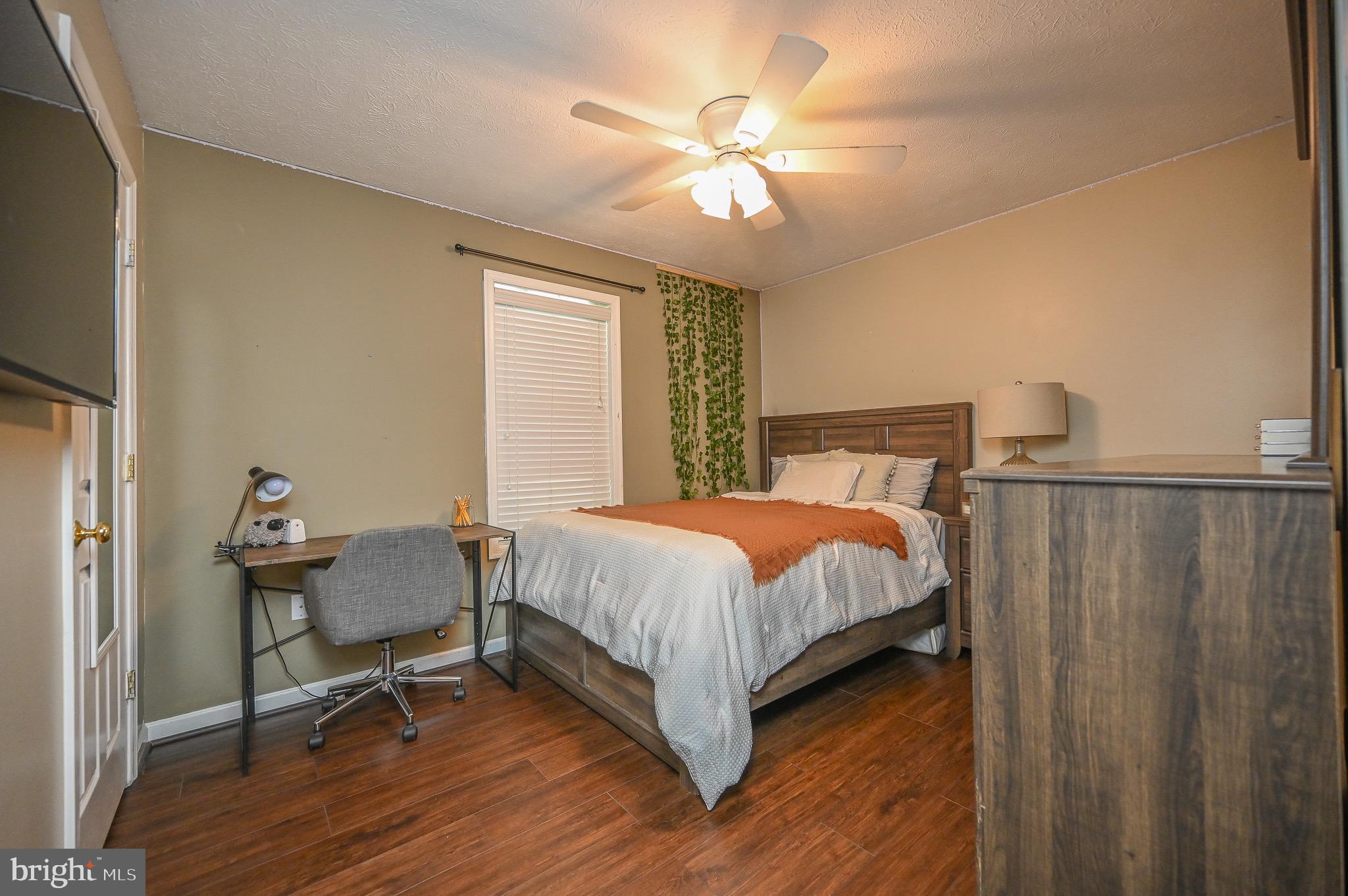 BLUE MOUNTAIN - Residential