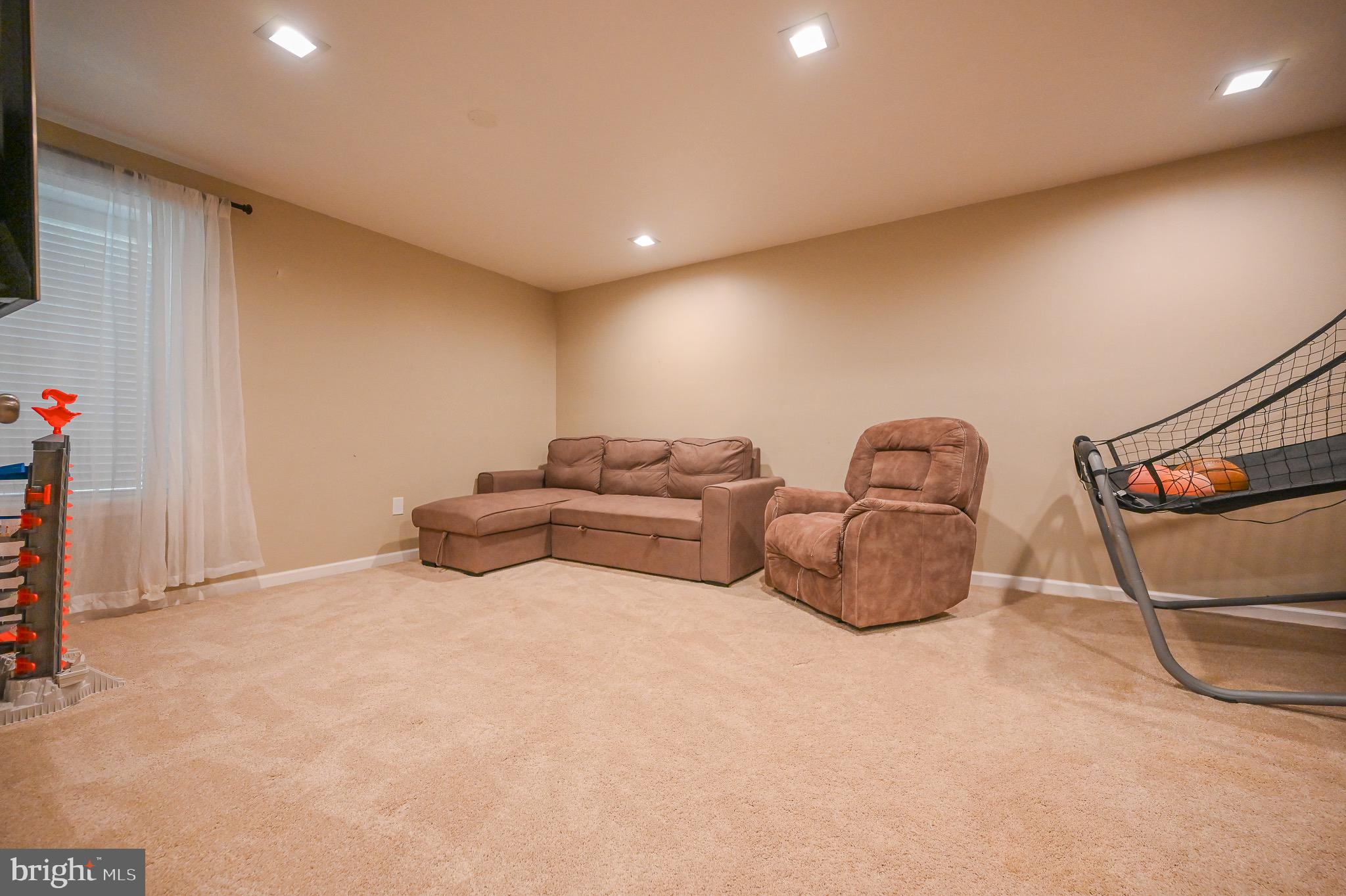 BLUE MOUNTAIN - Residential