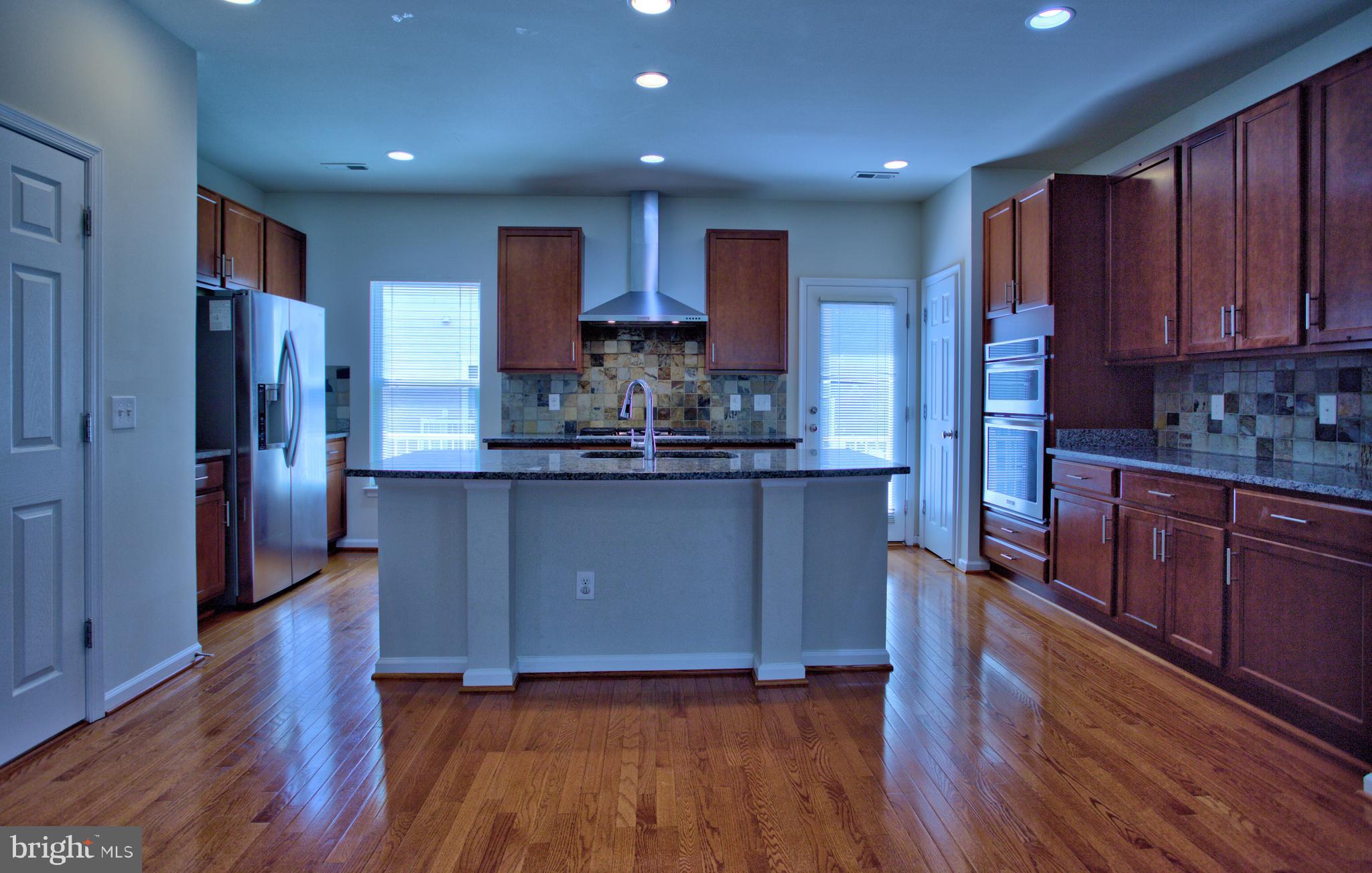 9612 STOCKWELL LANE