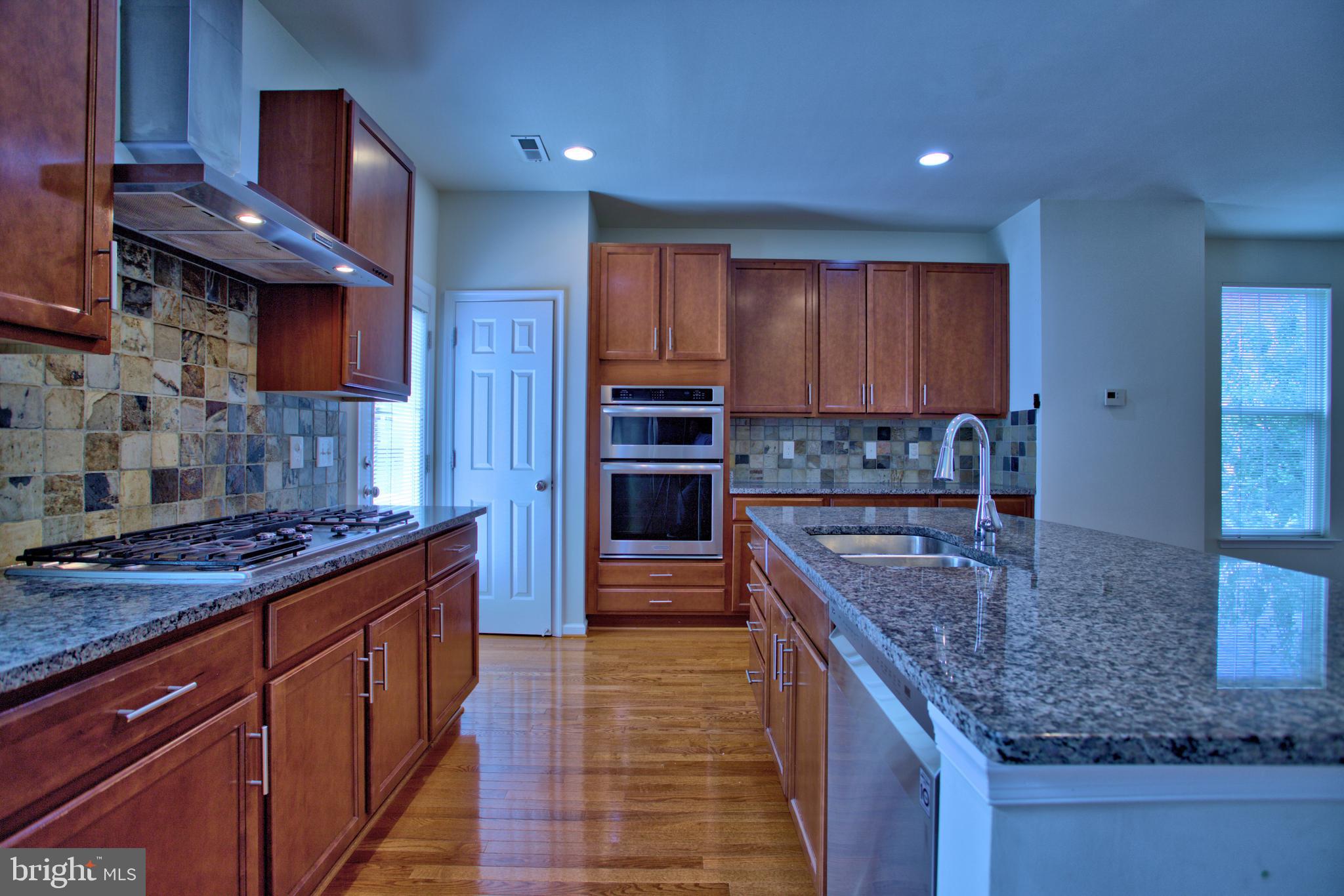 9612 STOCKWELL LANE