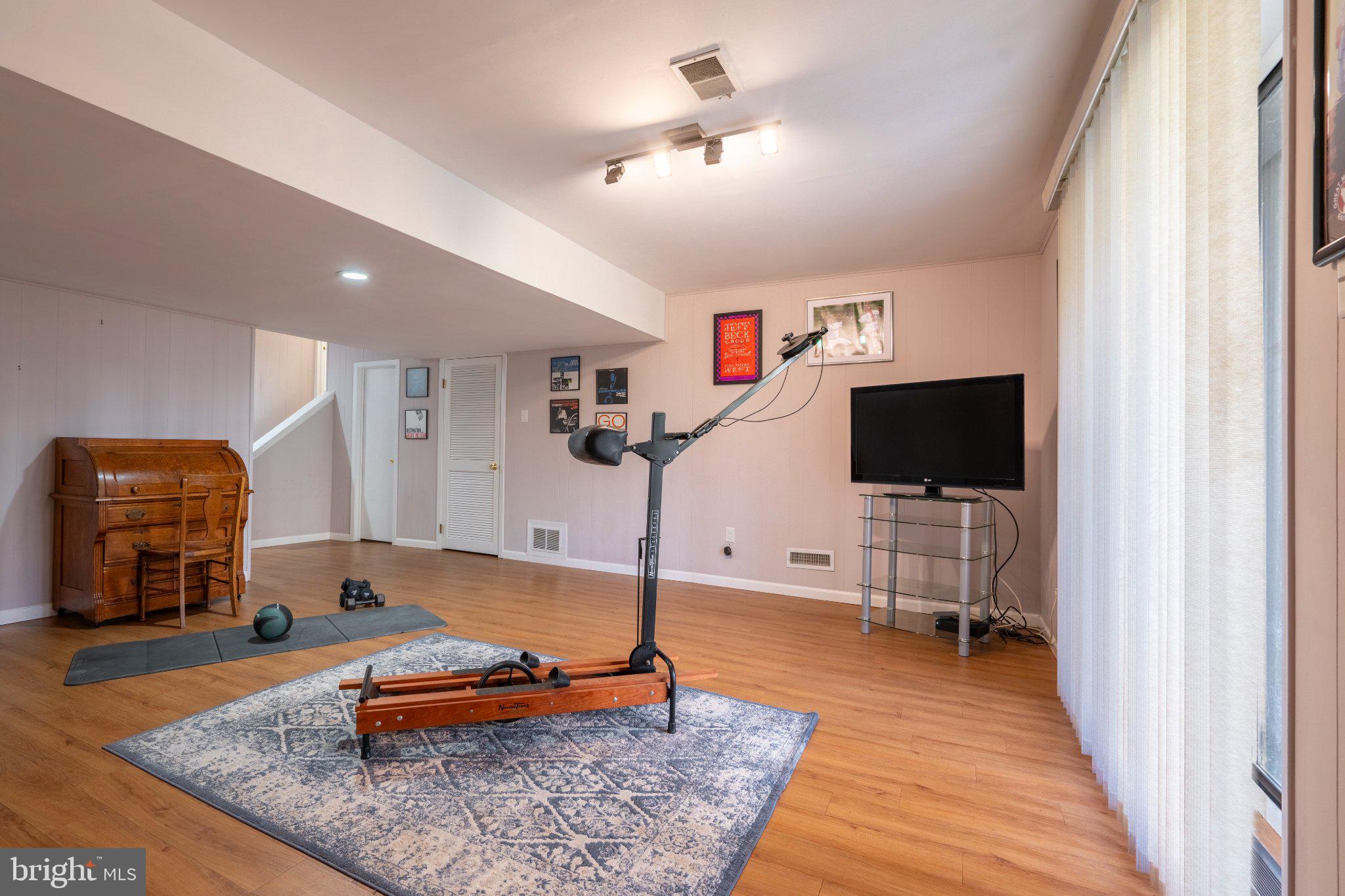 TANNERIE WOODS - Residential