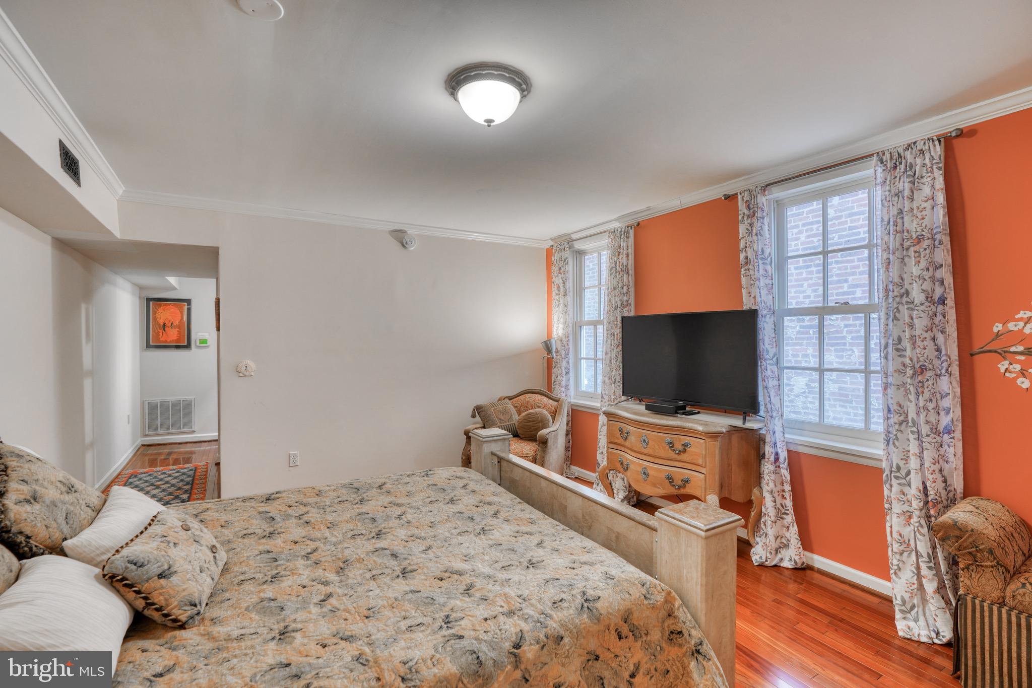 BOLTON HILL HISTORIC DISTRICT - Residential Income