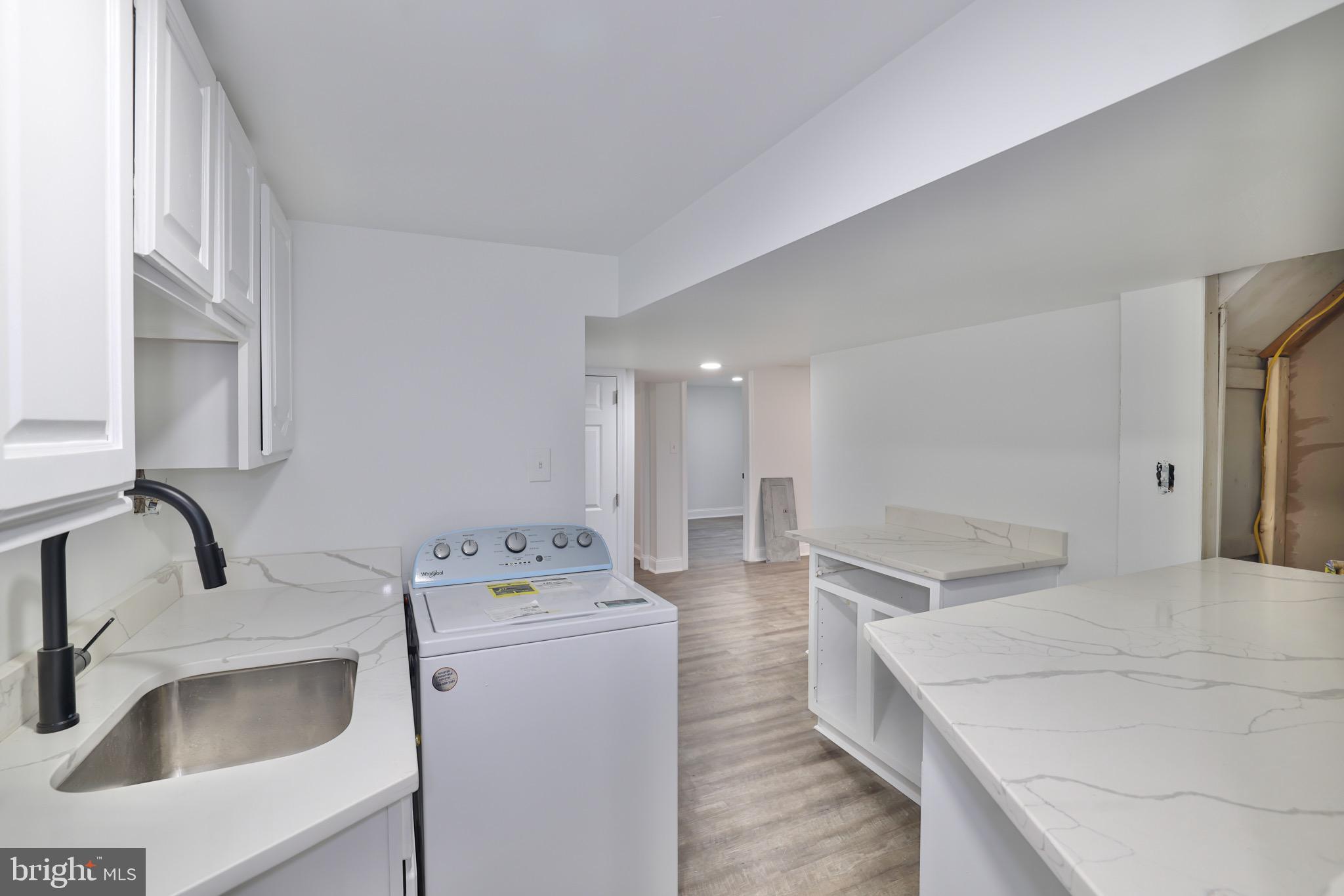 ABBOTT FOREST - Residential