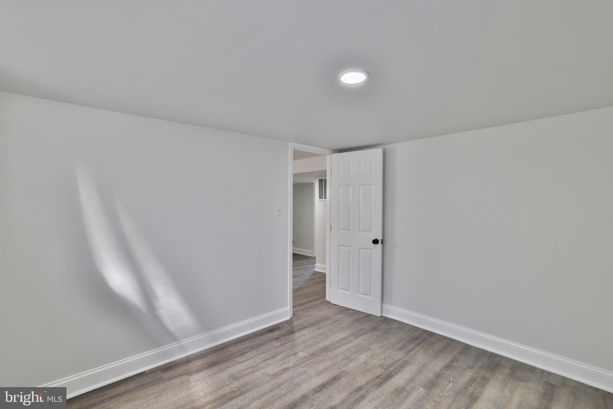 ABBOTT FOREST - Residential