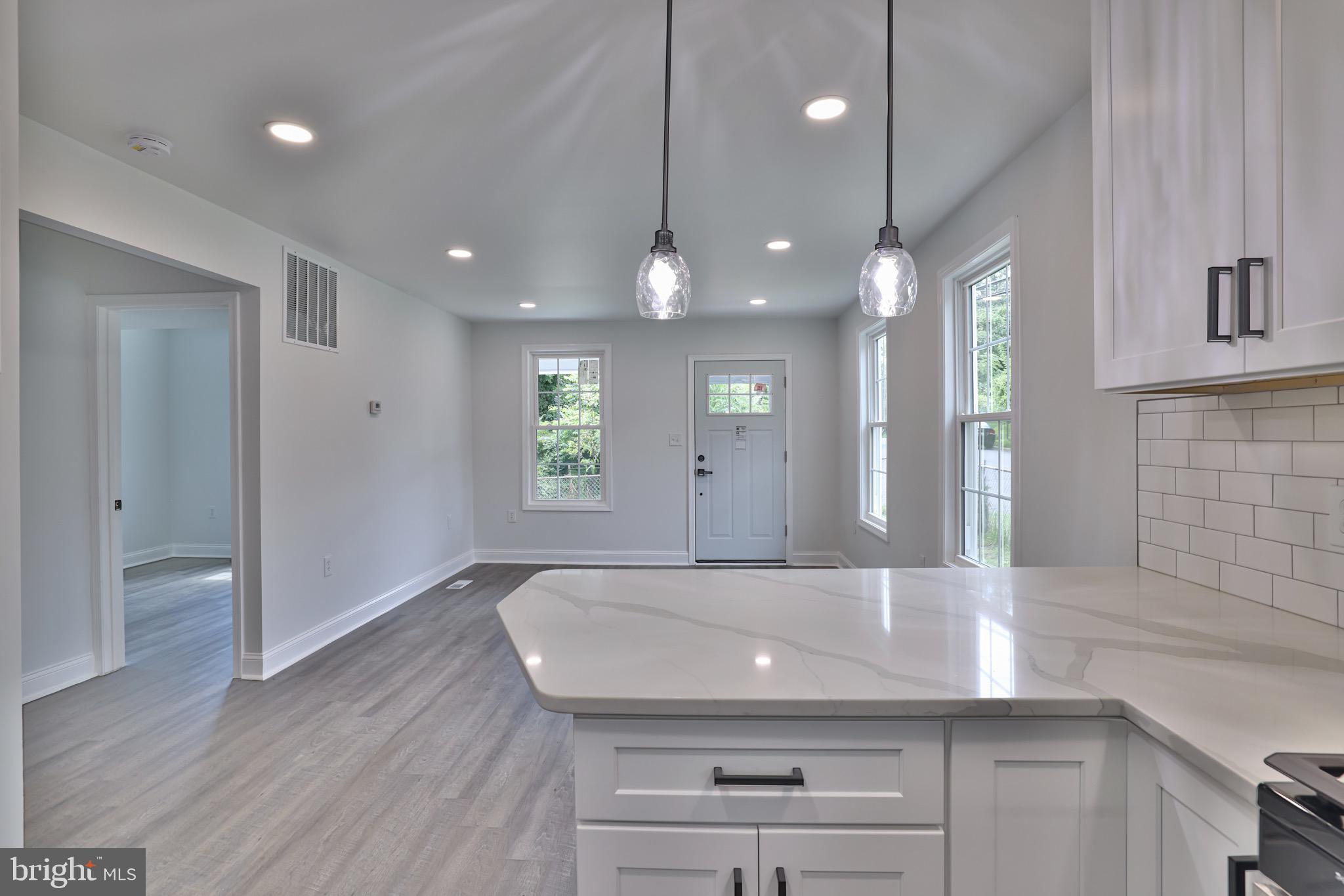 ABBOTT FOREST - Residential