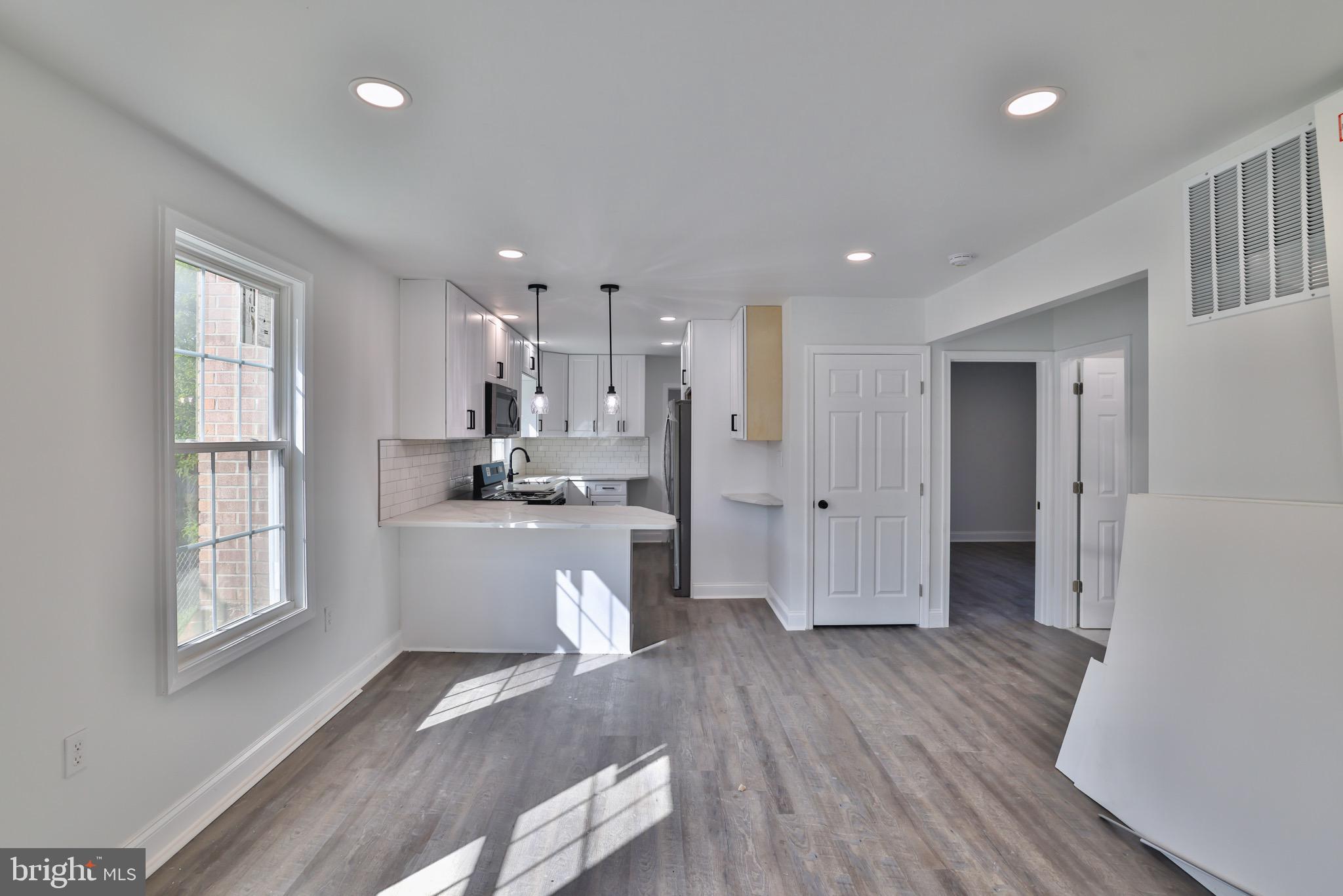 ABBOTT FOREST - Residential