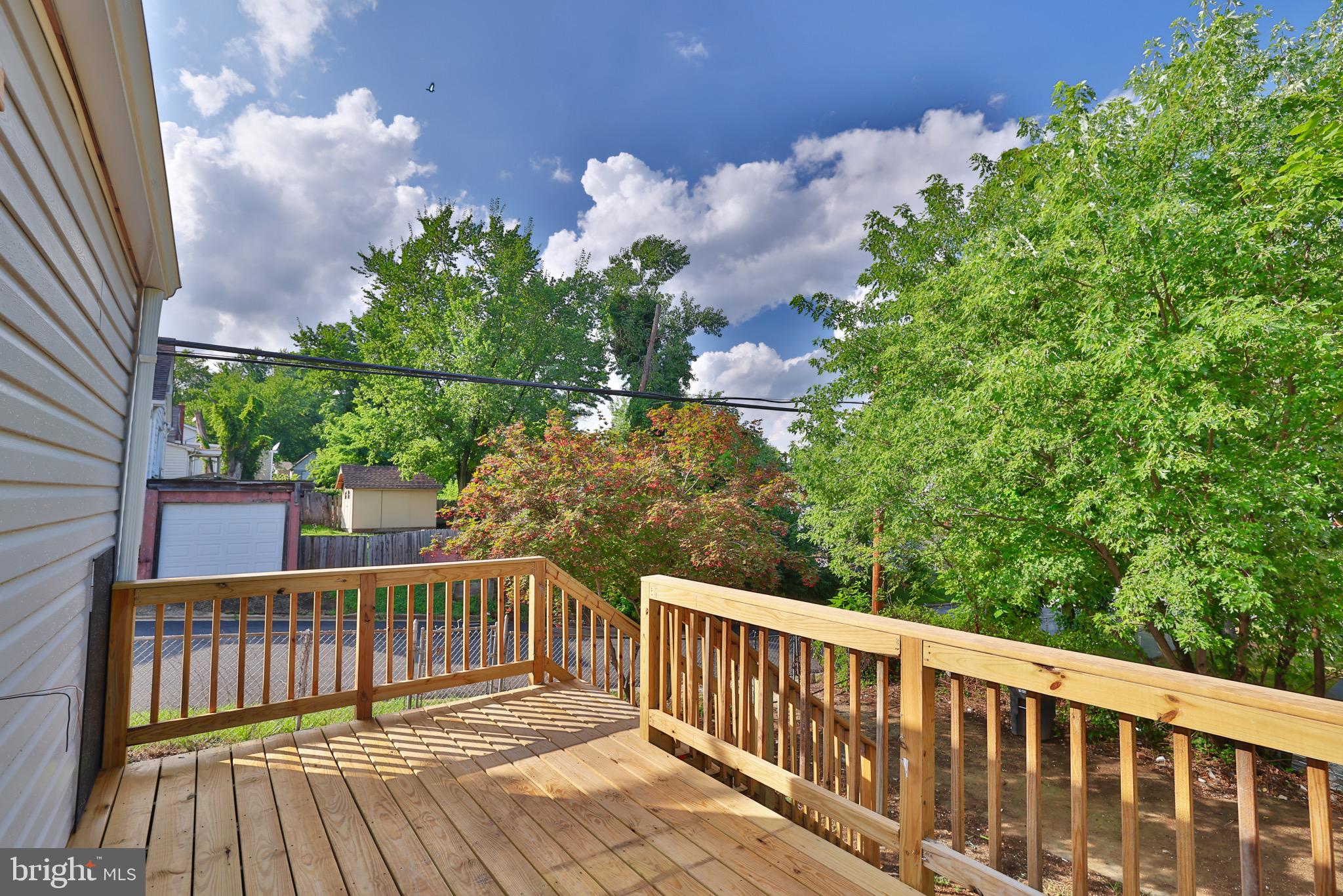 ABBOTT FOREST - Residential