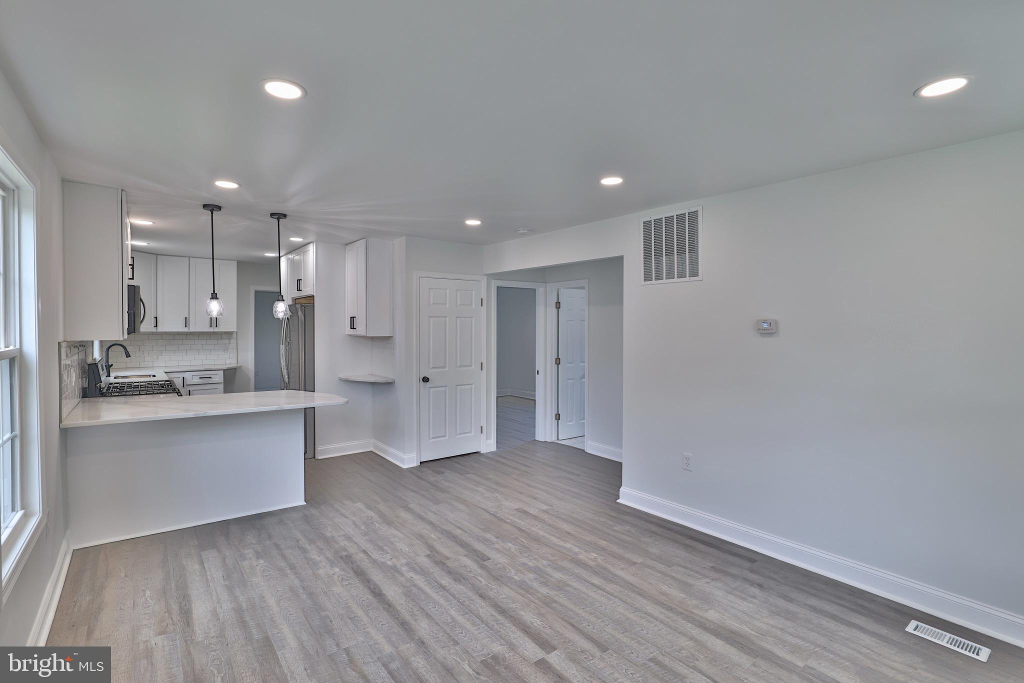 ABBOTT FOREST - Residential