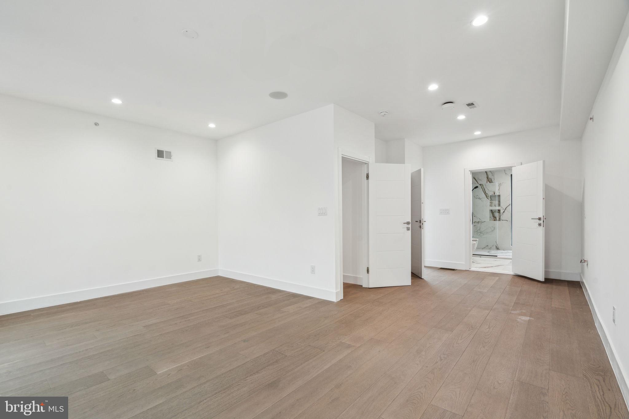 PACKER PARK - Residential