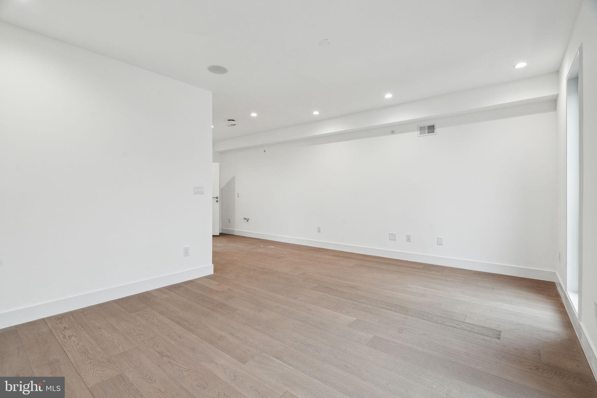 PACKER PARK - Residential