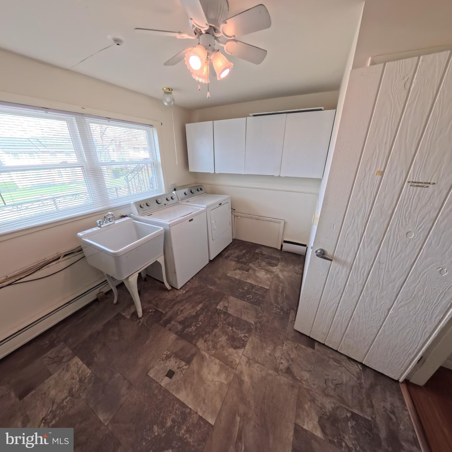 MAHANTONGO STREET - Residential