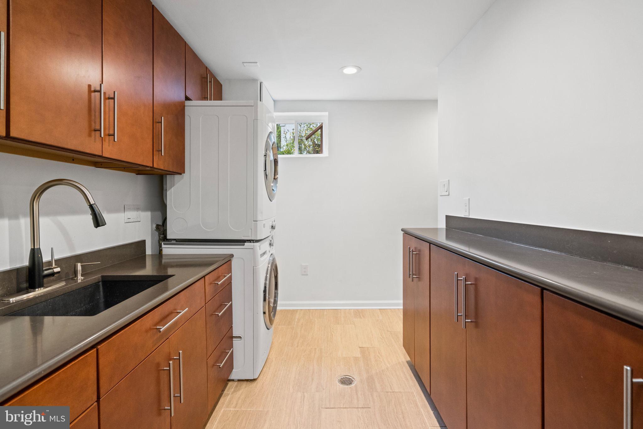 HOMEWOOD - Residential