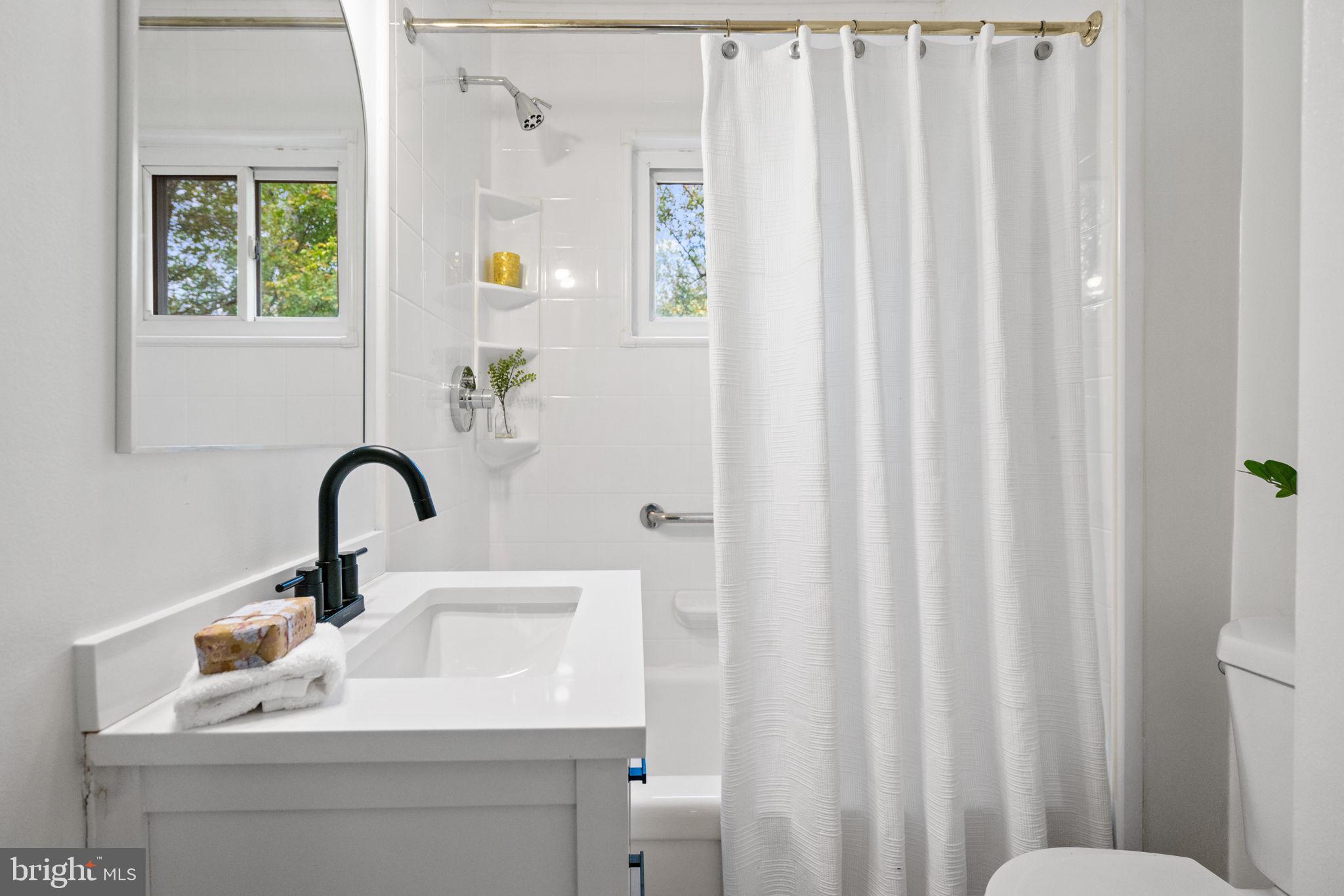 HOMEWOOD - Residential