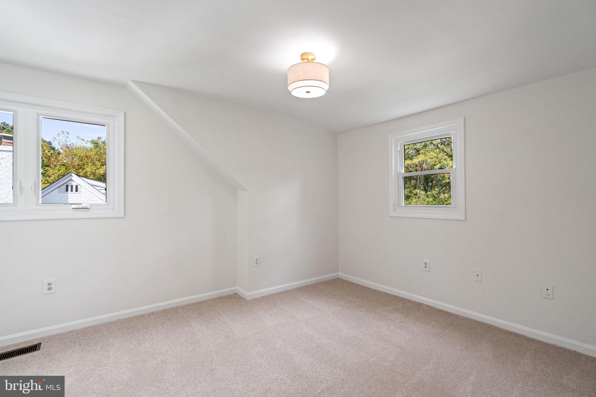 HOMEWOOD - Residential