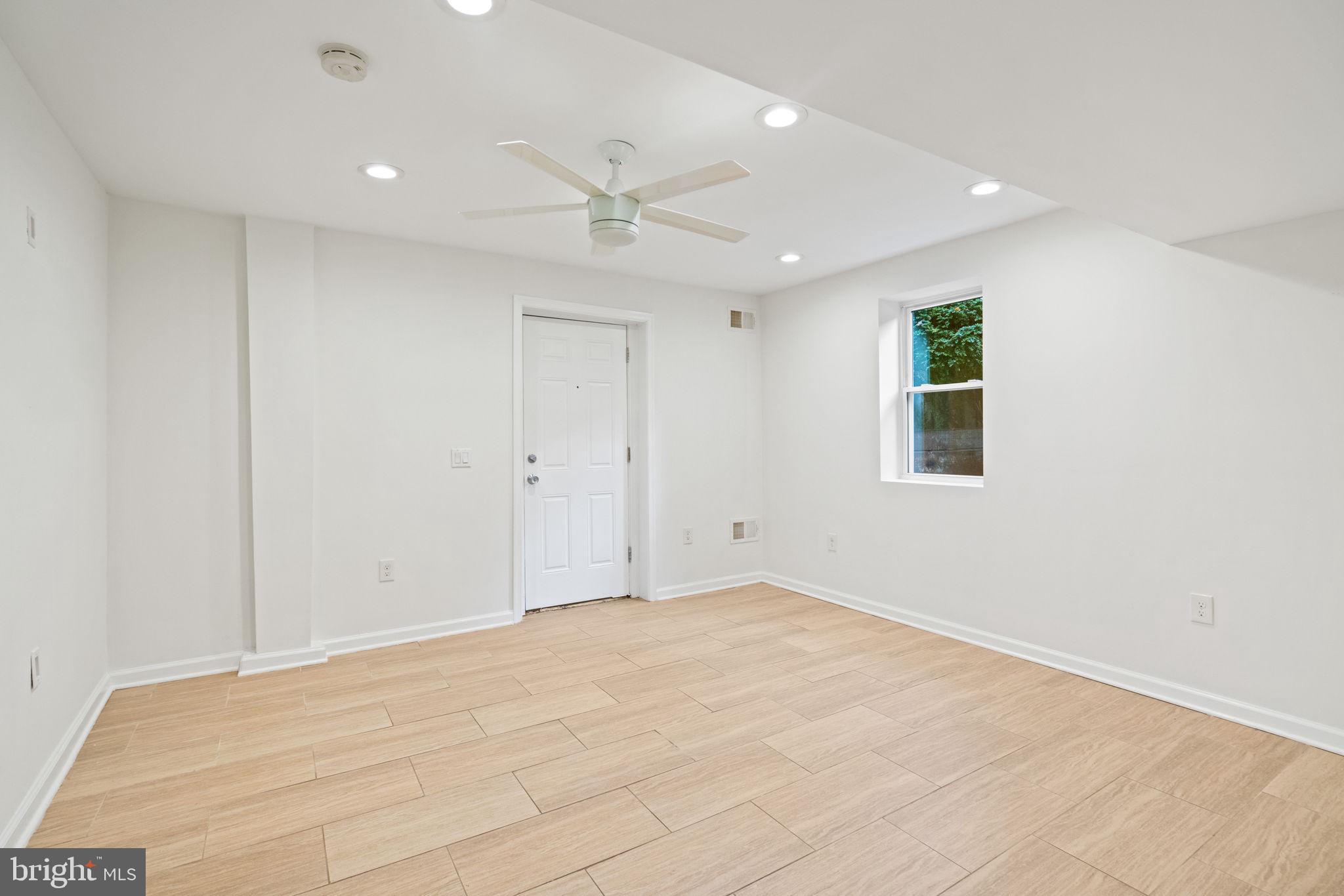 HOMEWOOD - Residential