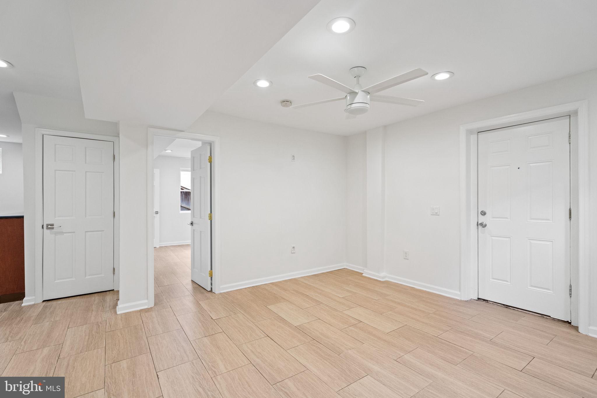 HOMEWOOD - Residential