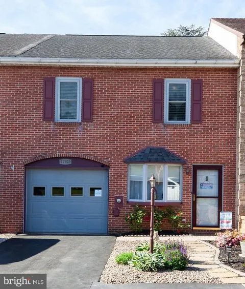 17923 Golf View Drive, Hagerstown, MD MLS: MDWA2028762