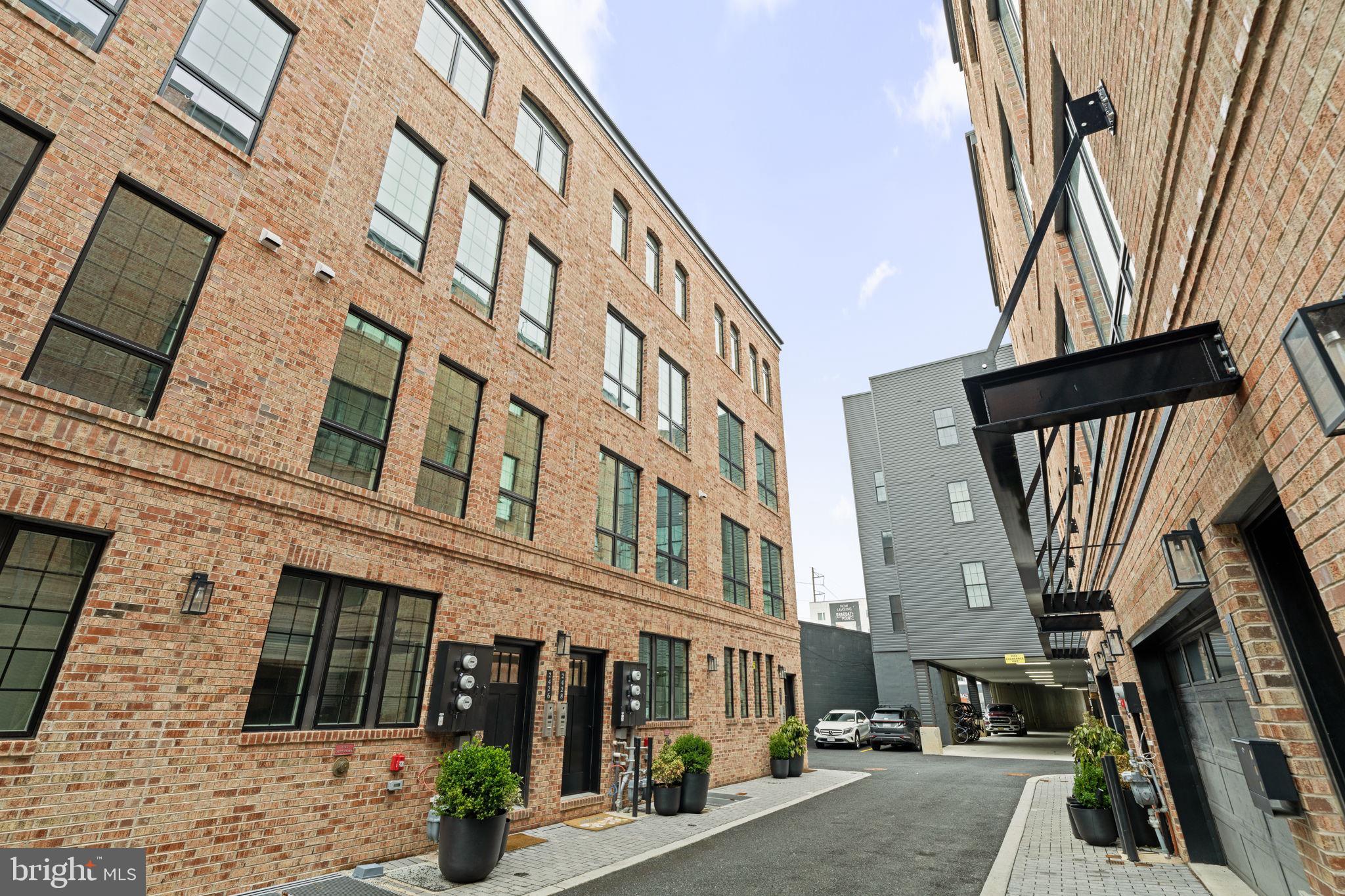 GRADUATE HOSPITAL - Residential