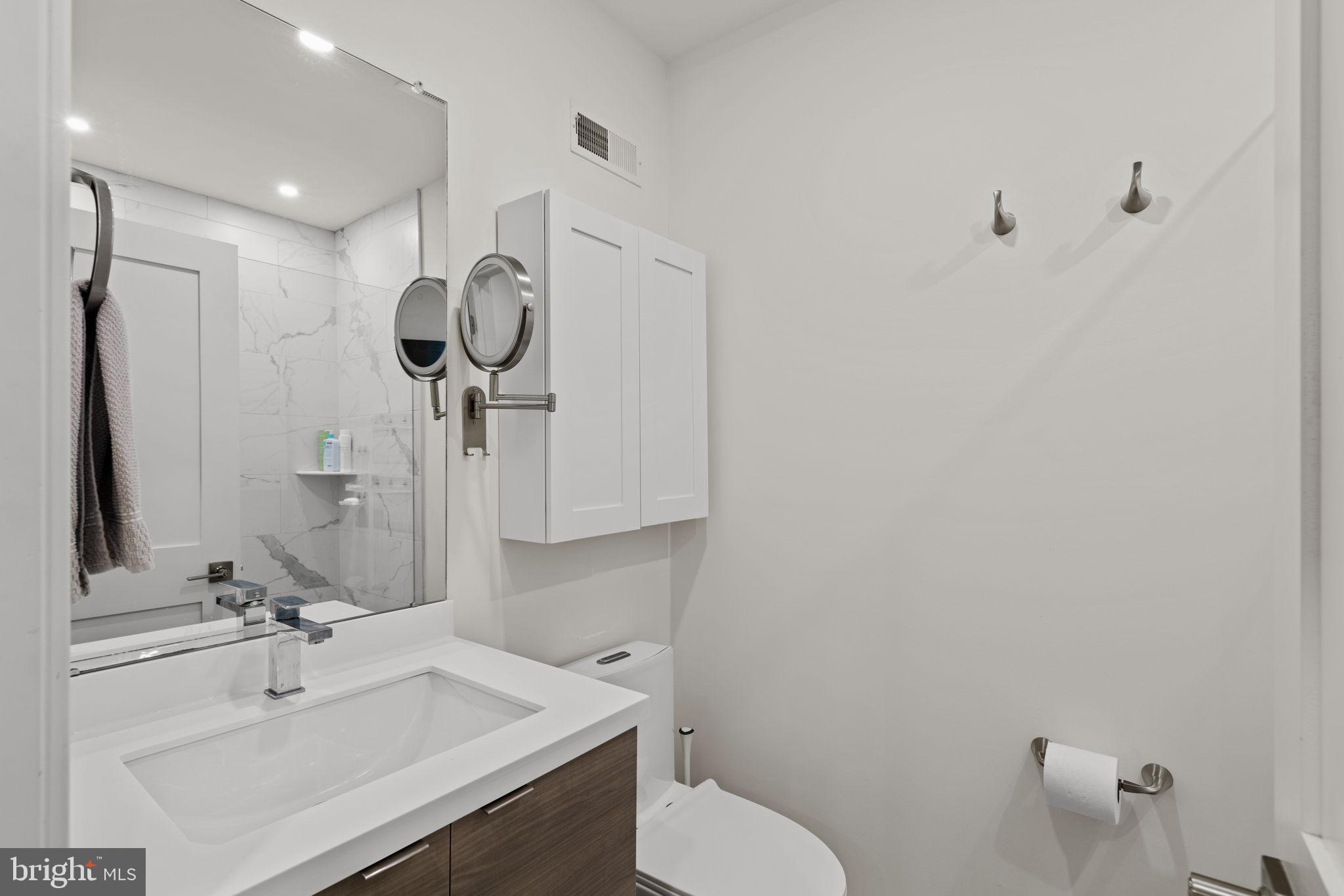 GRADUATE HOSPITAL - Residential