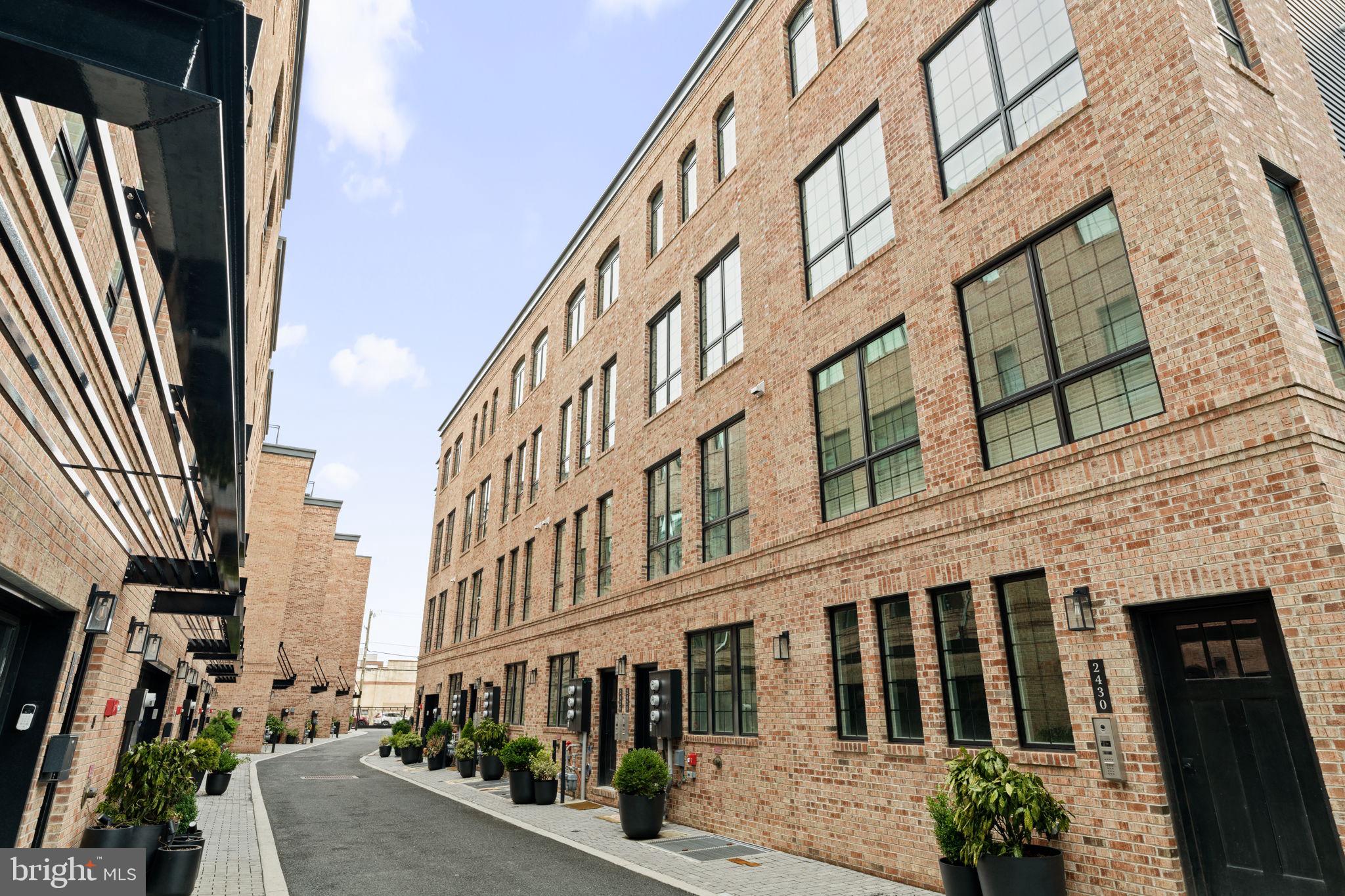 GRADUATE HOSPITAL - Residential