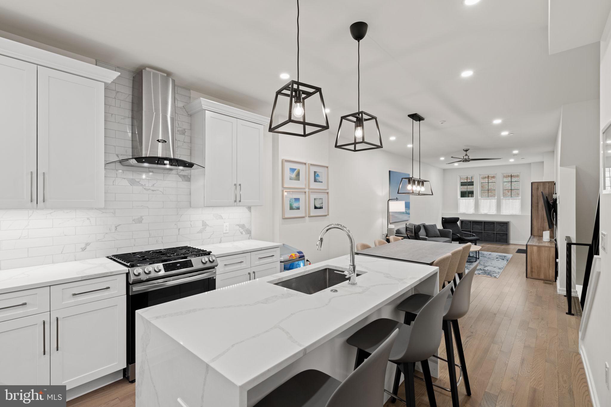 GRADUATE HOSPITAL - Residential