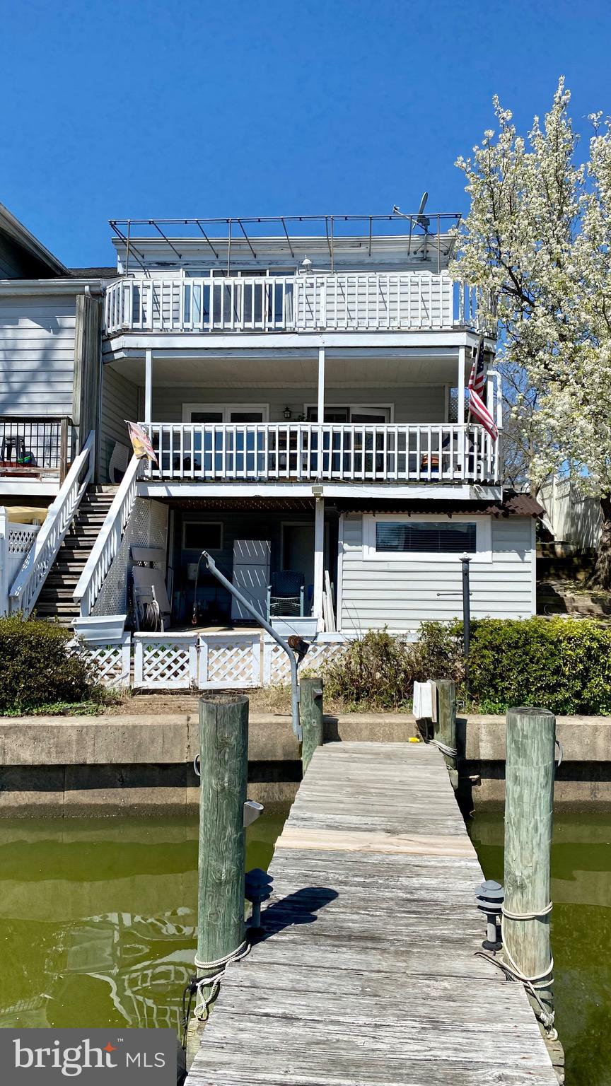 RUMSEY ISLAND - Residential