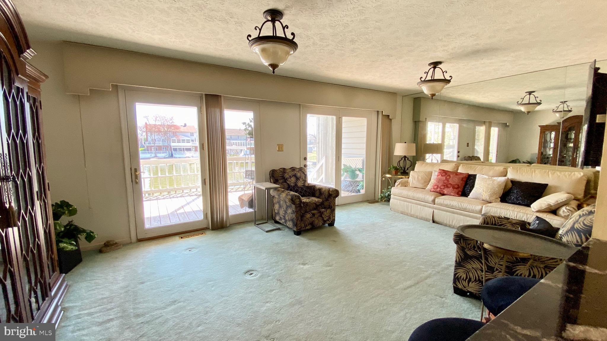 RUMSEY ISLAND - Residential