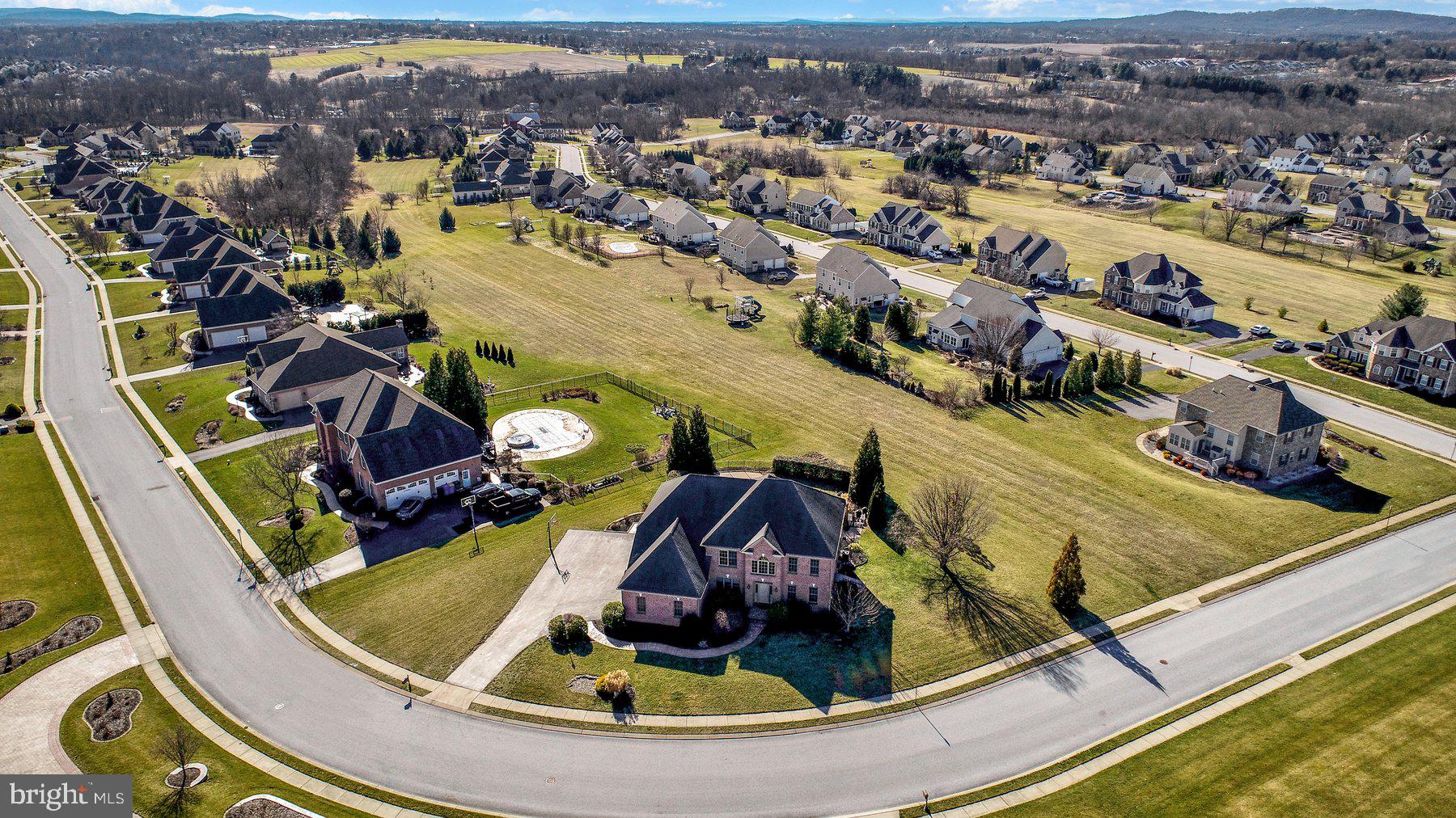 BRITTANY II - Residential