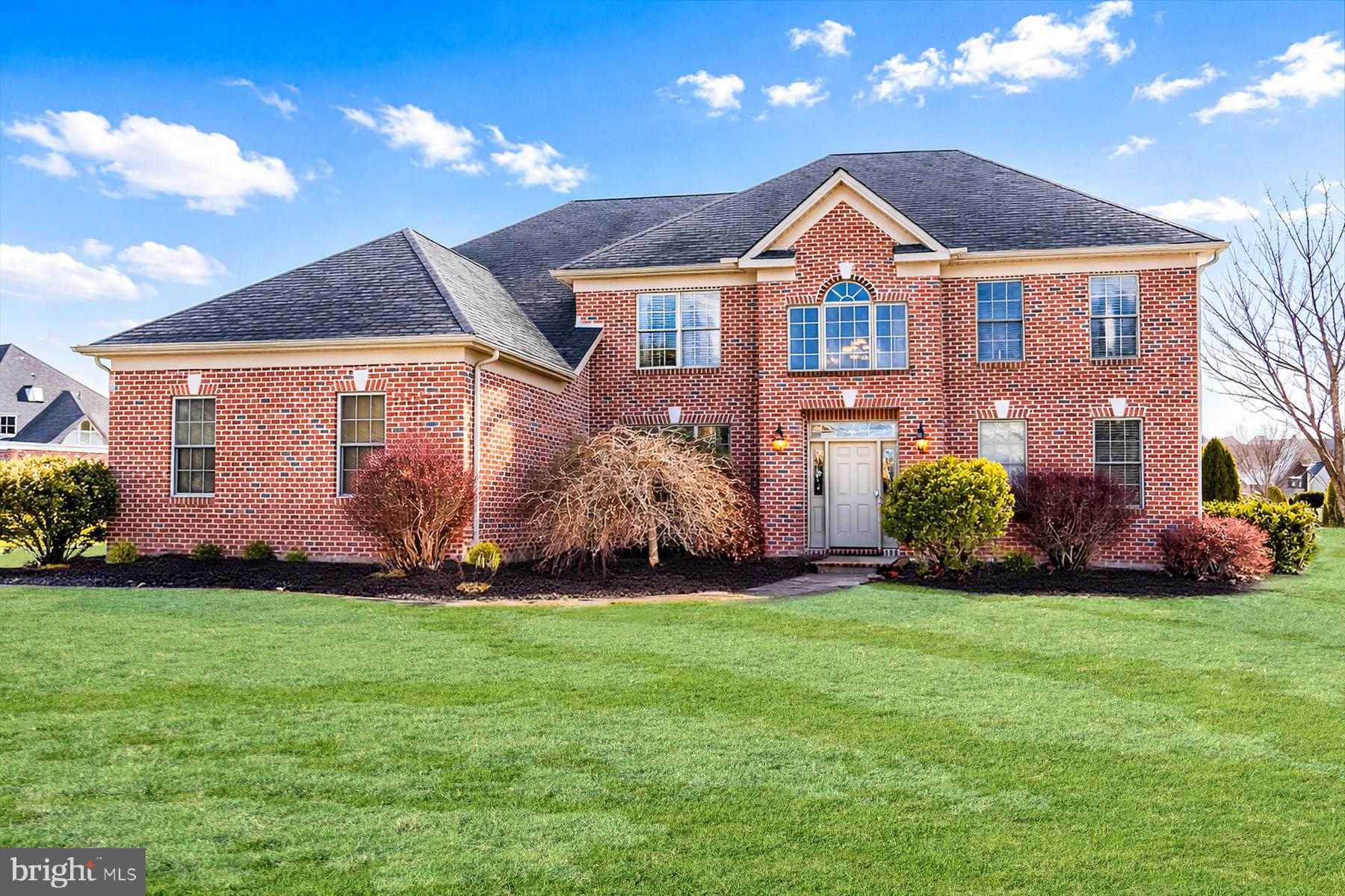 BRITTANY II - Residential