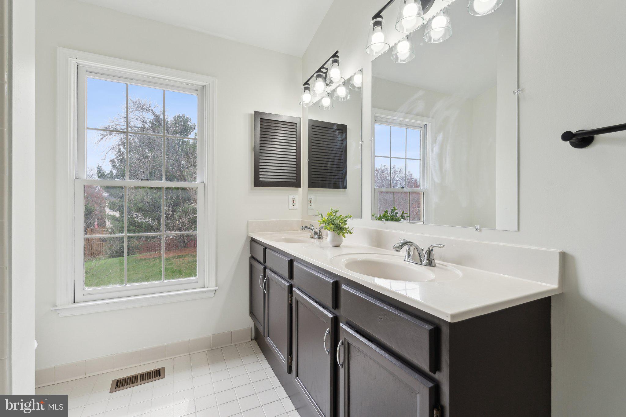 FOX CREEK - Residential